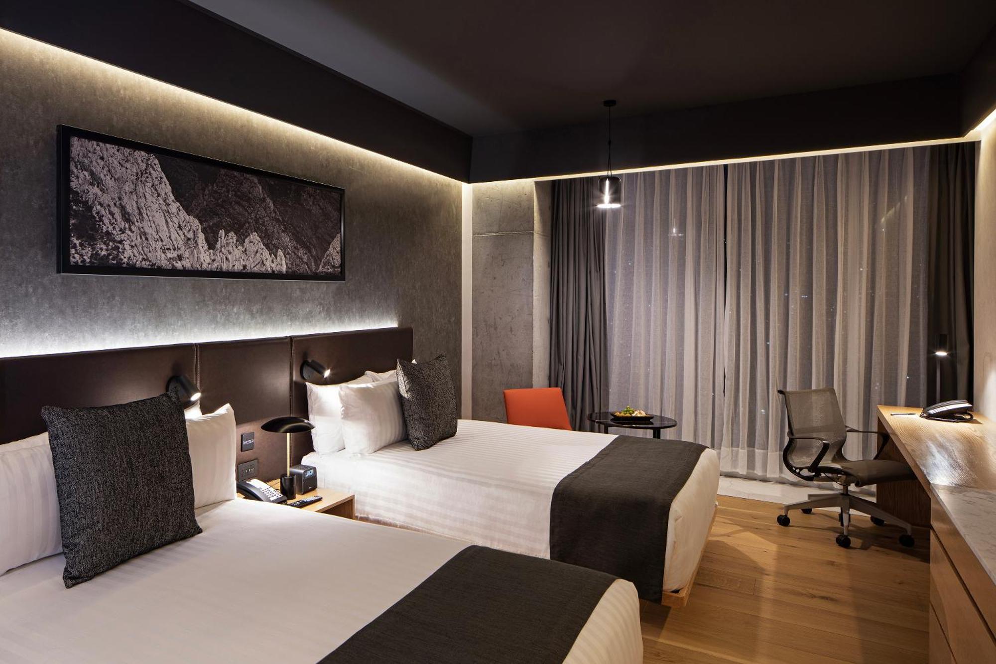 Habitación Brisas Business Club con cama grande