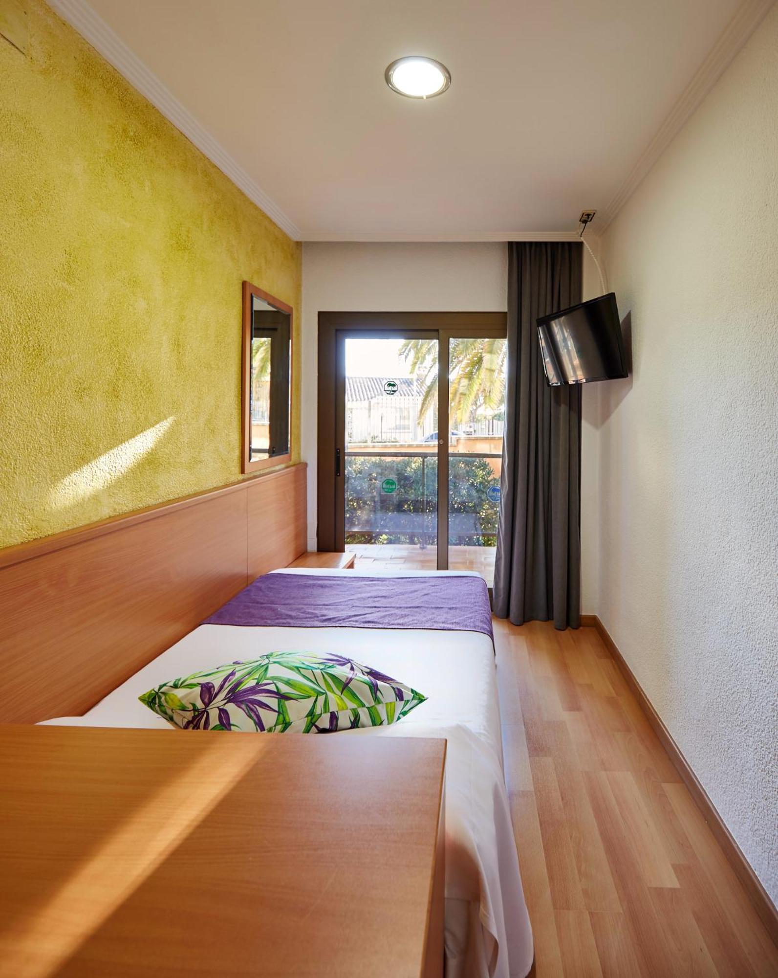 Single Room