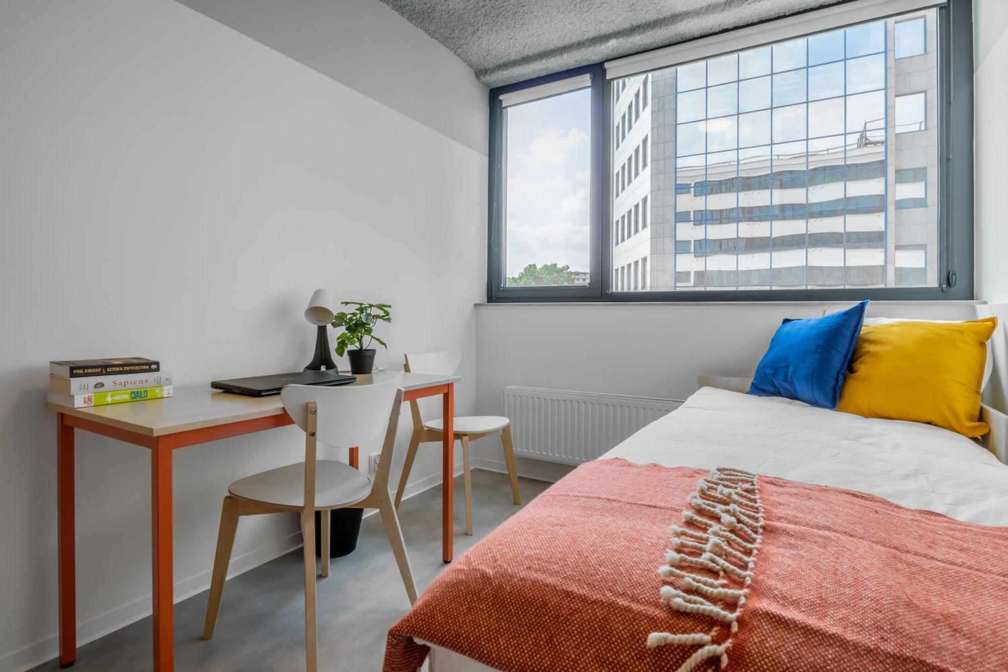 Economy Triple Room