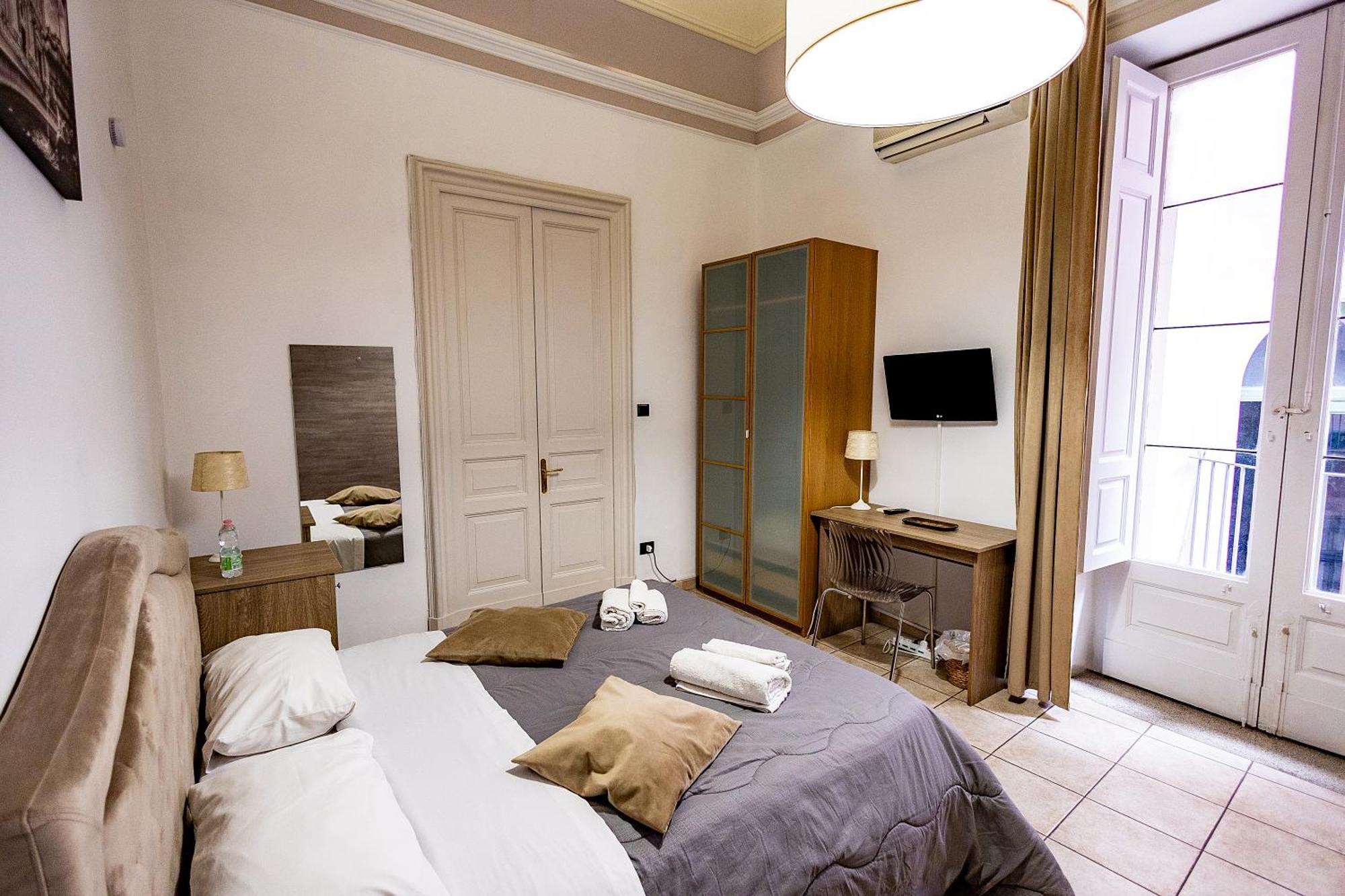 Double Room Private Bathroom