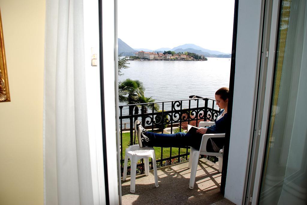 Superior Two-Bedroom Suite Balcony Lake View