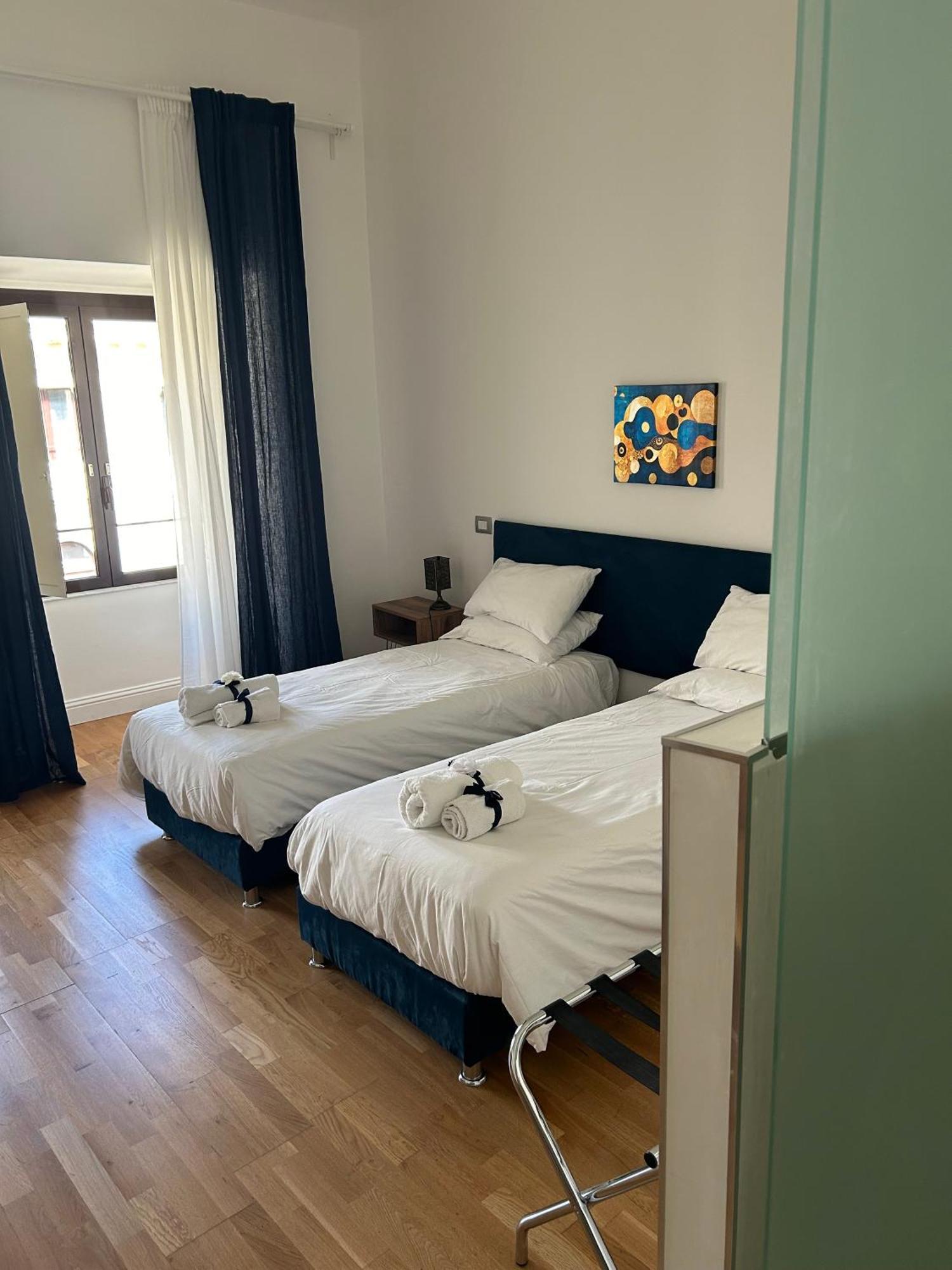 Large Double or Twin Room