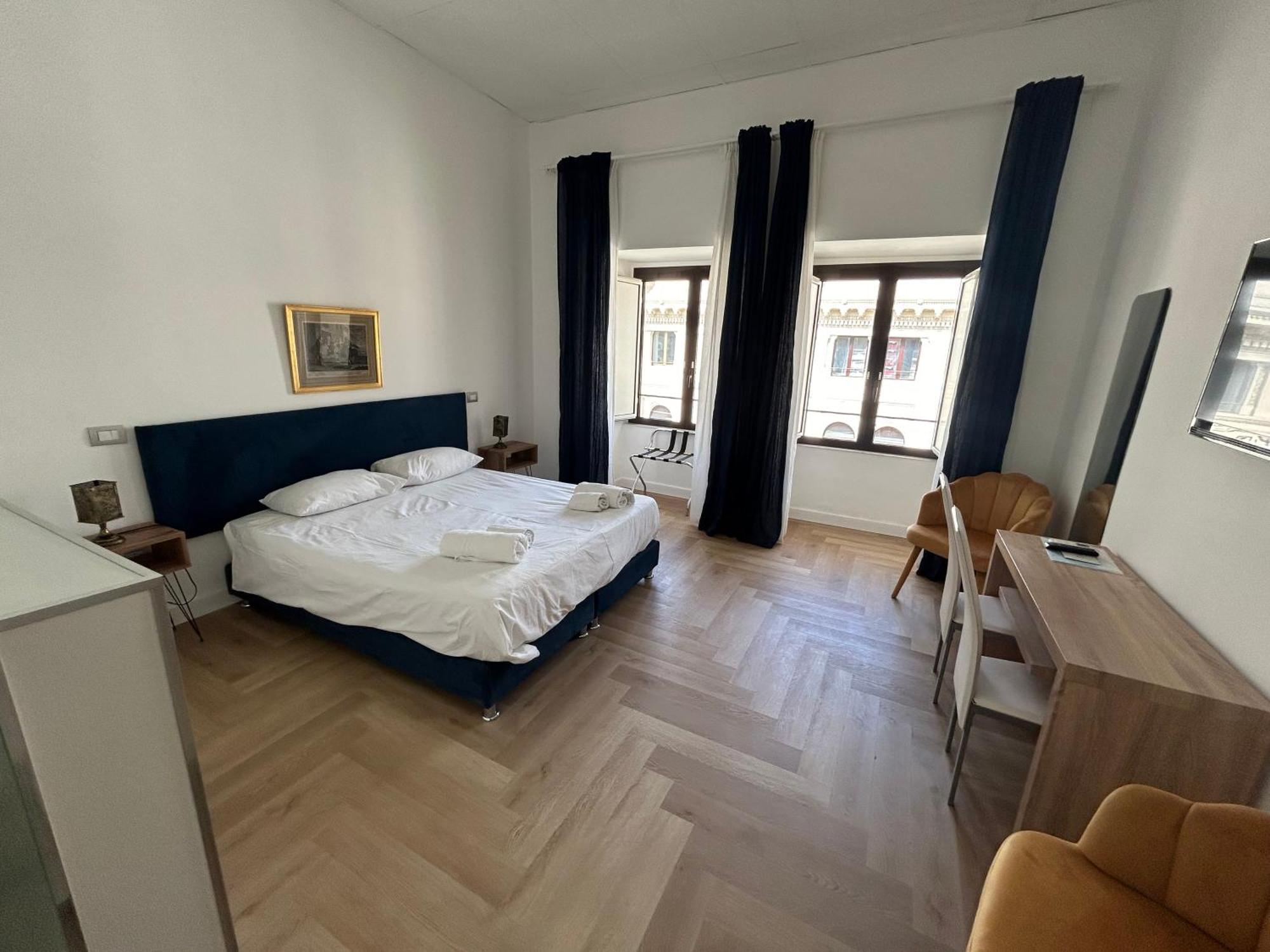 Large Double or Twin Room