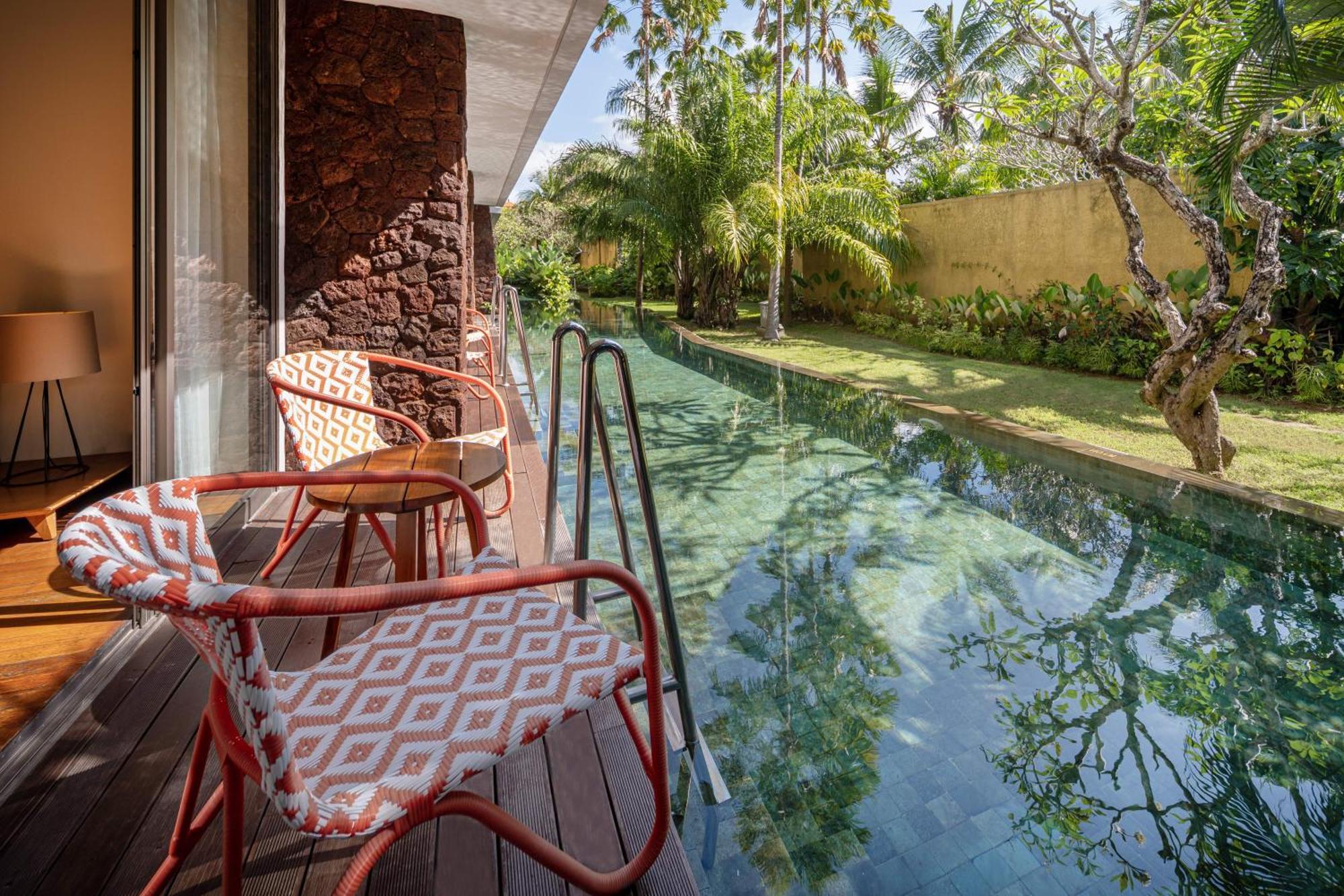 Deluxe Double or Twin Room Pool Access