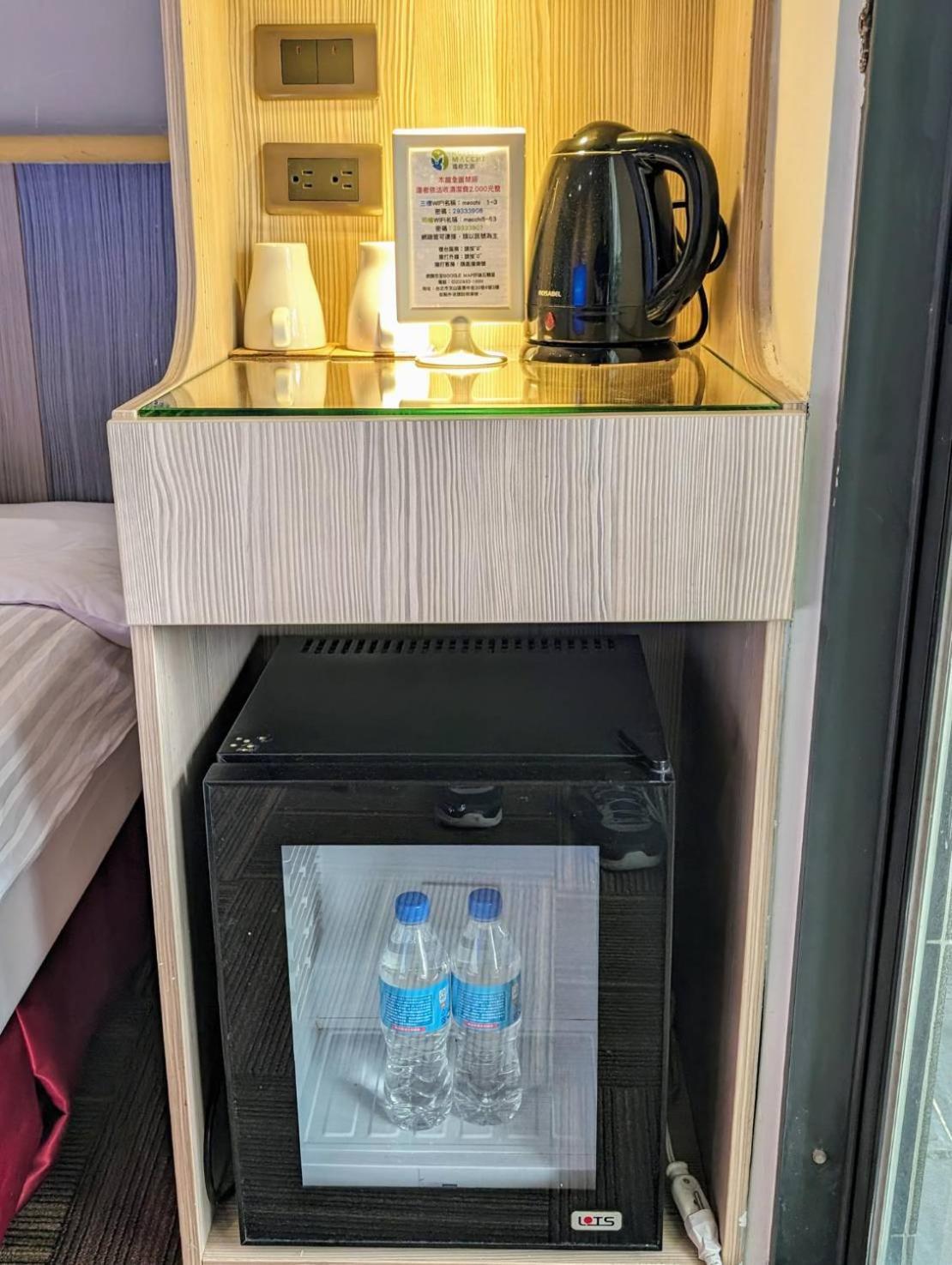 Standard Double Room No Window