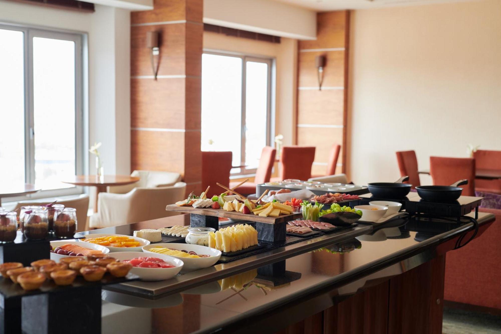 Superior Queen Room,1589124713:JPEG