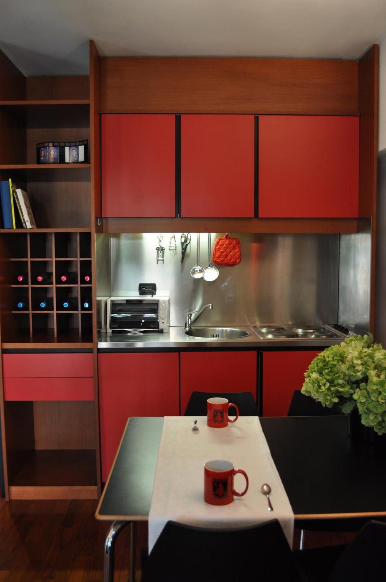 One-Bedroom Apartment