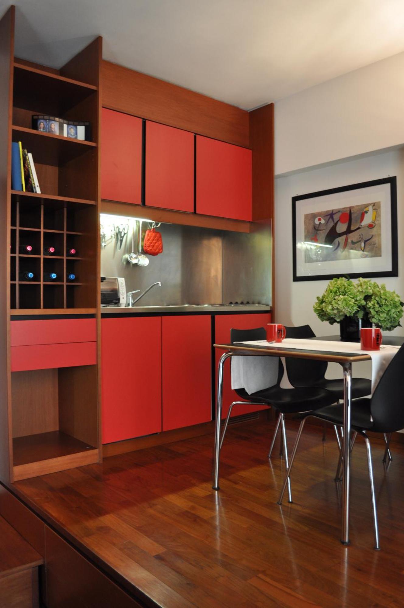 One-Bedroom Apartment