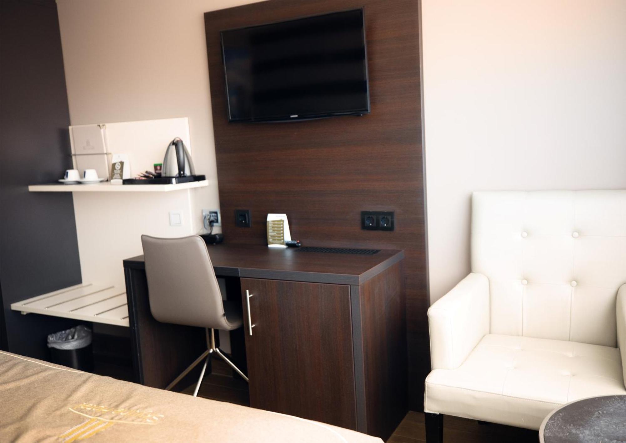 Superior Single Room