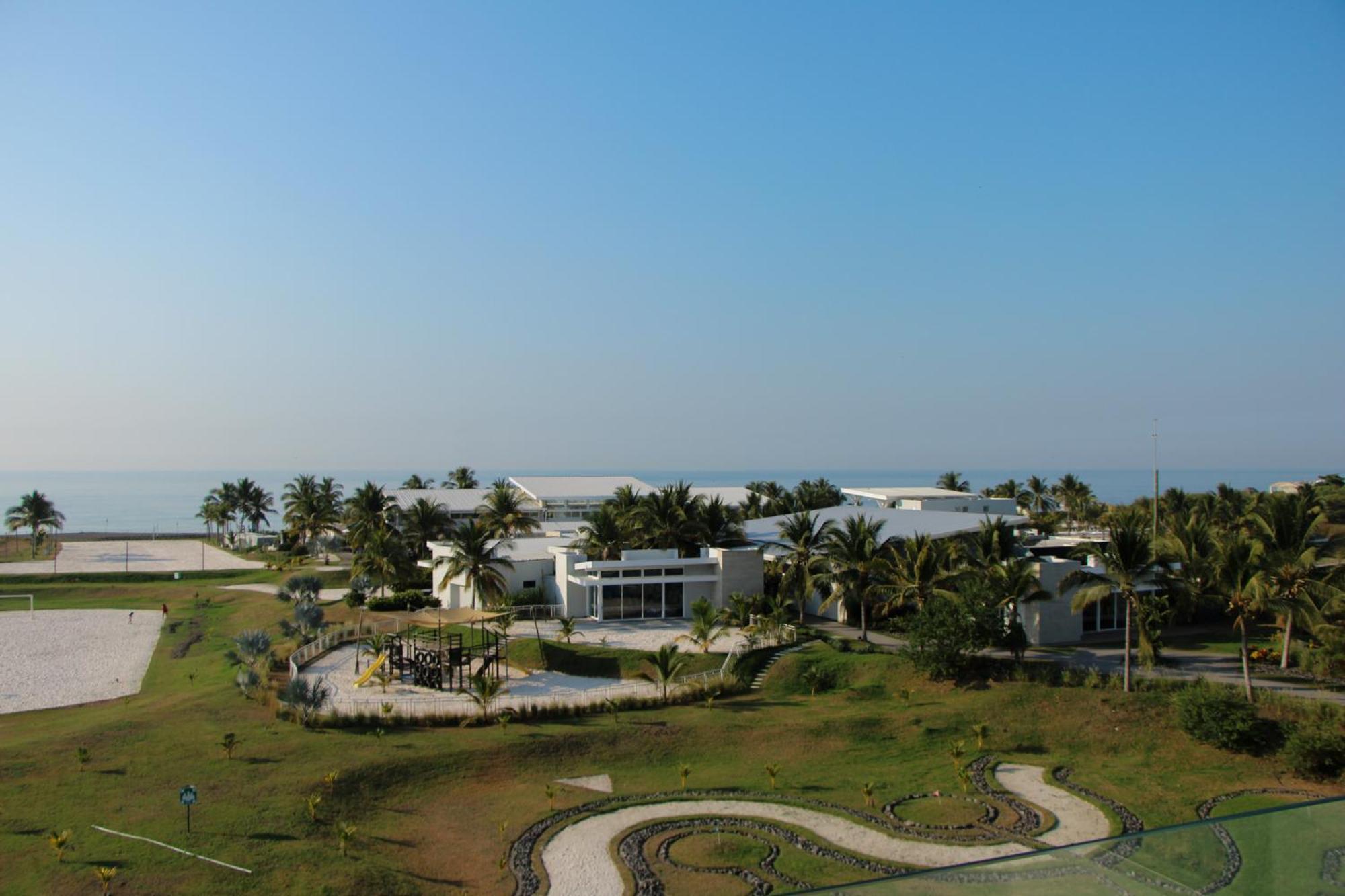 Deluxe Double Room Sea View Early Resort Access