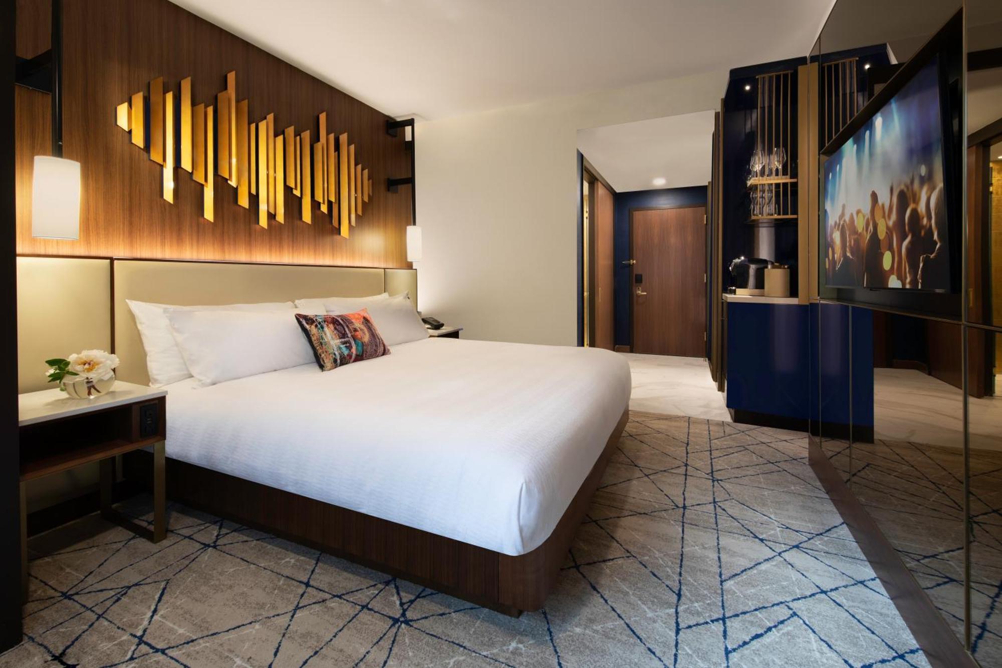 Standard King Room,1581243877:JPEG