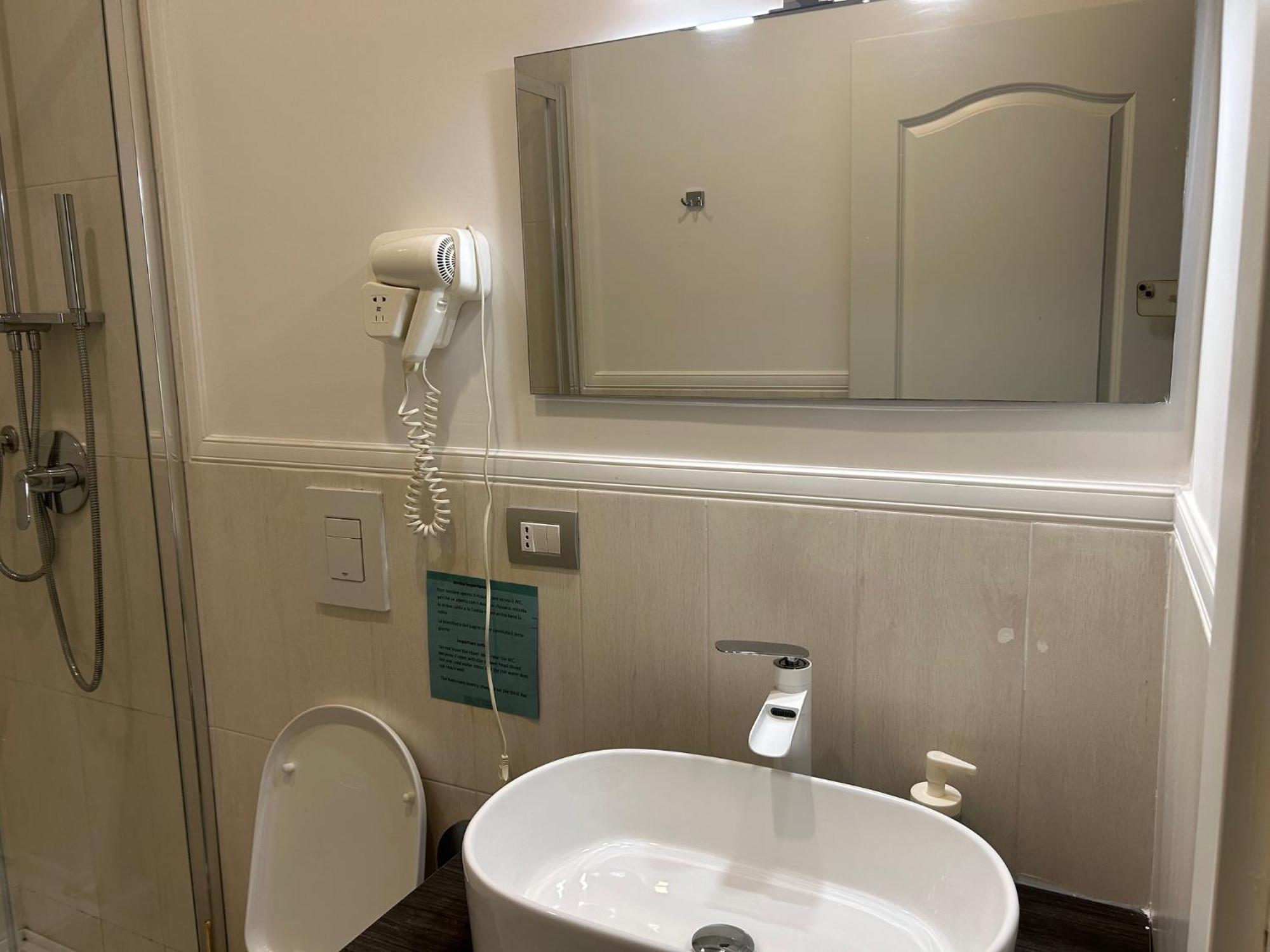 Classic Triple Room