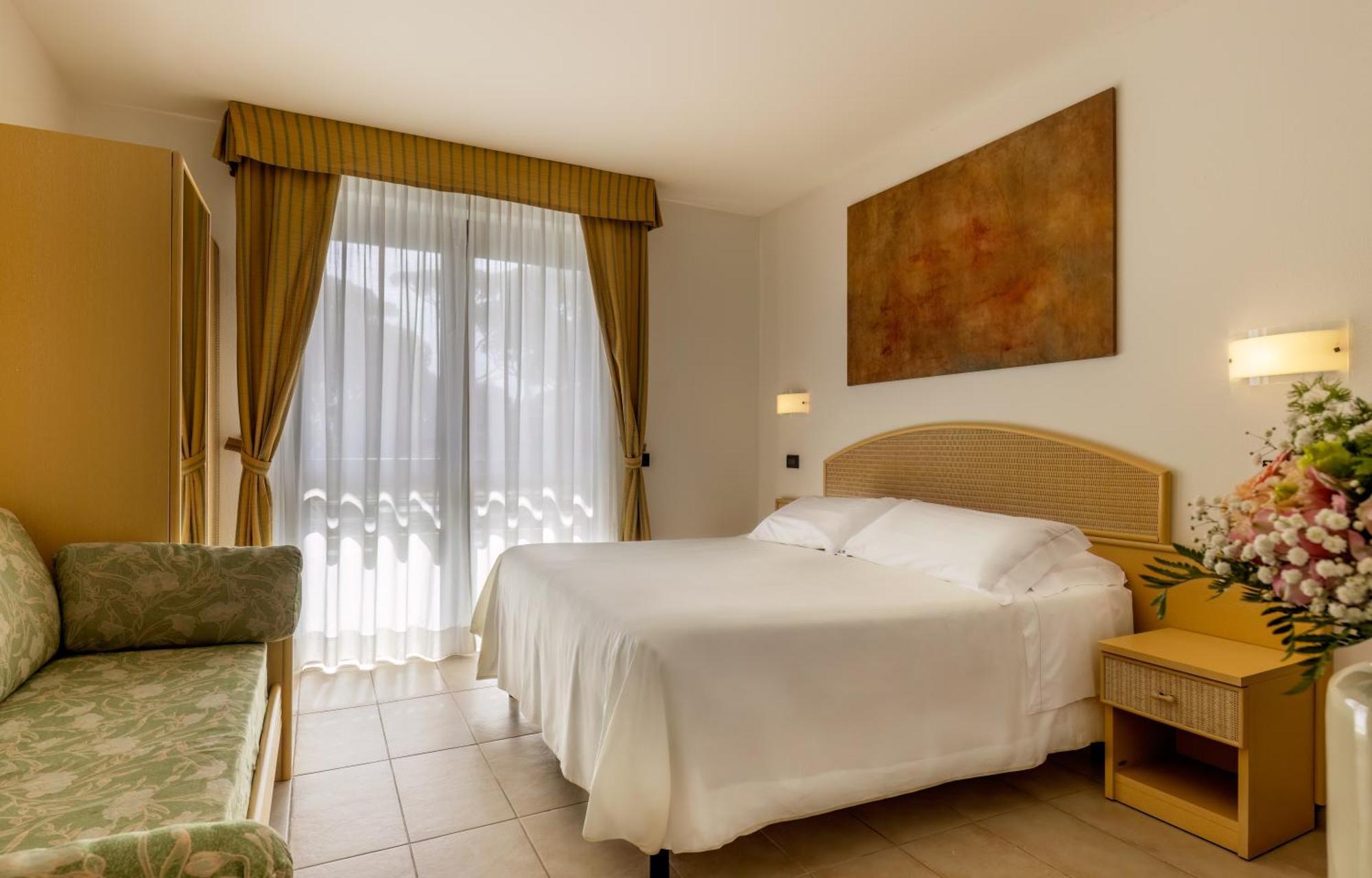 Superior Triple Room,1583650304:JPEG