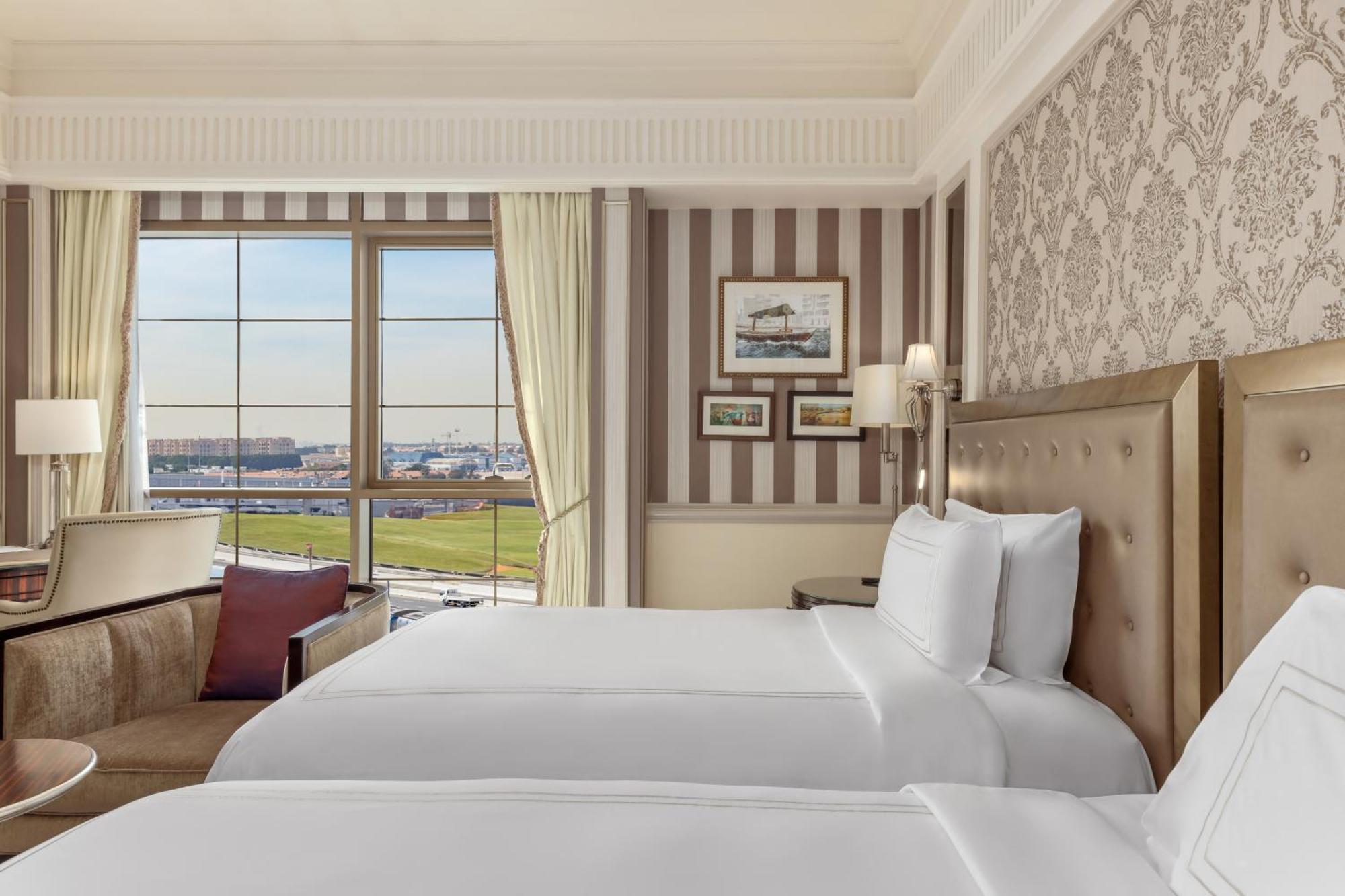 Grand Deluxe Double Room Two Double Beds
