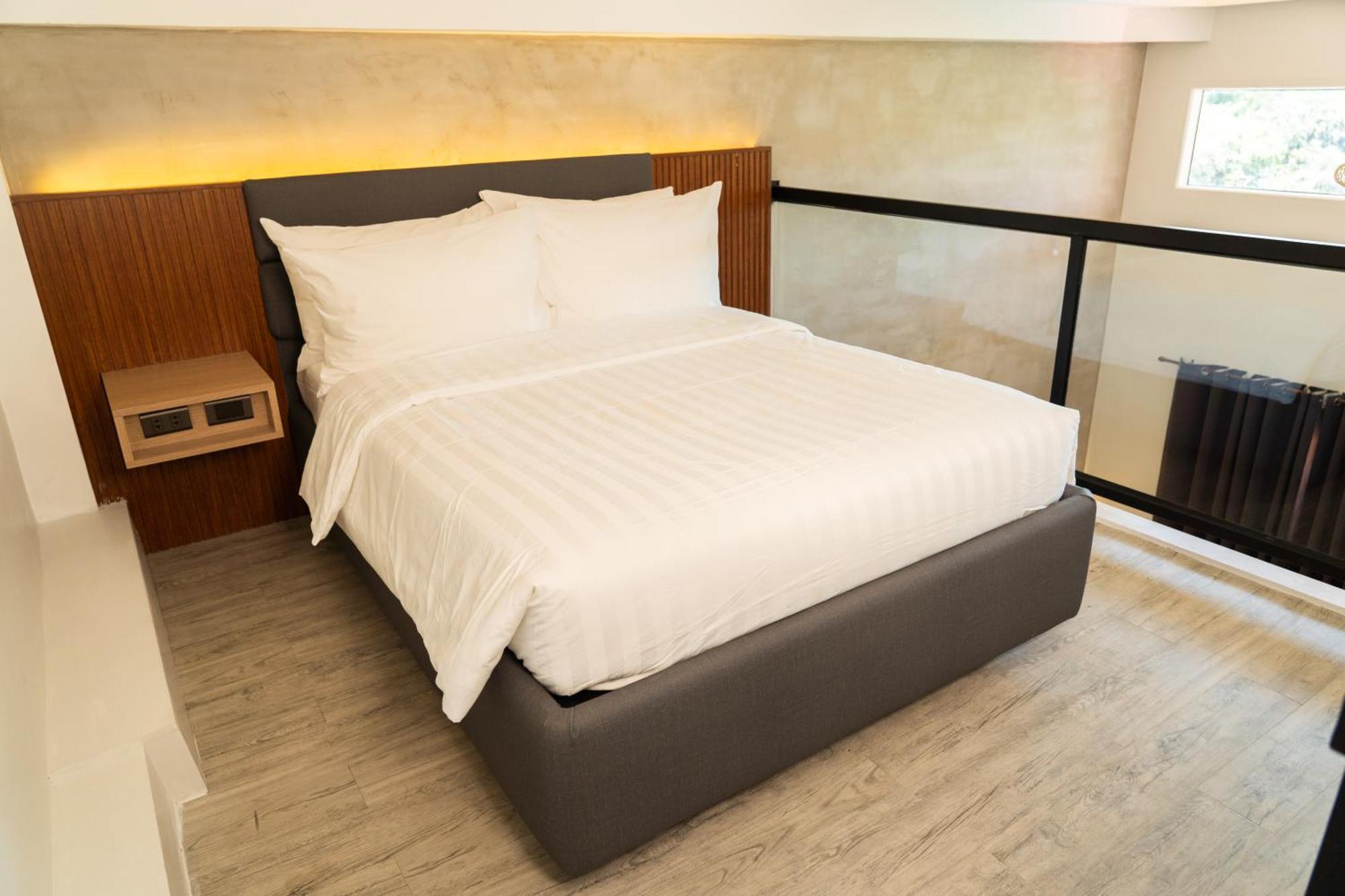 Family Double Room,1585483142:JPEG