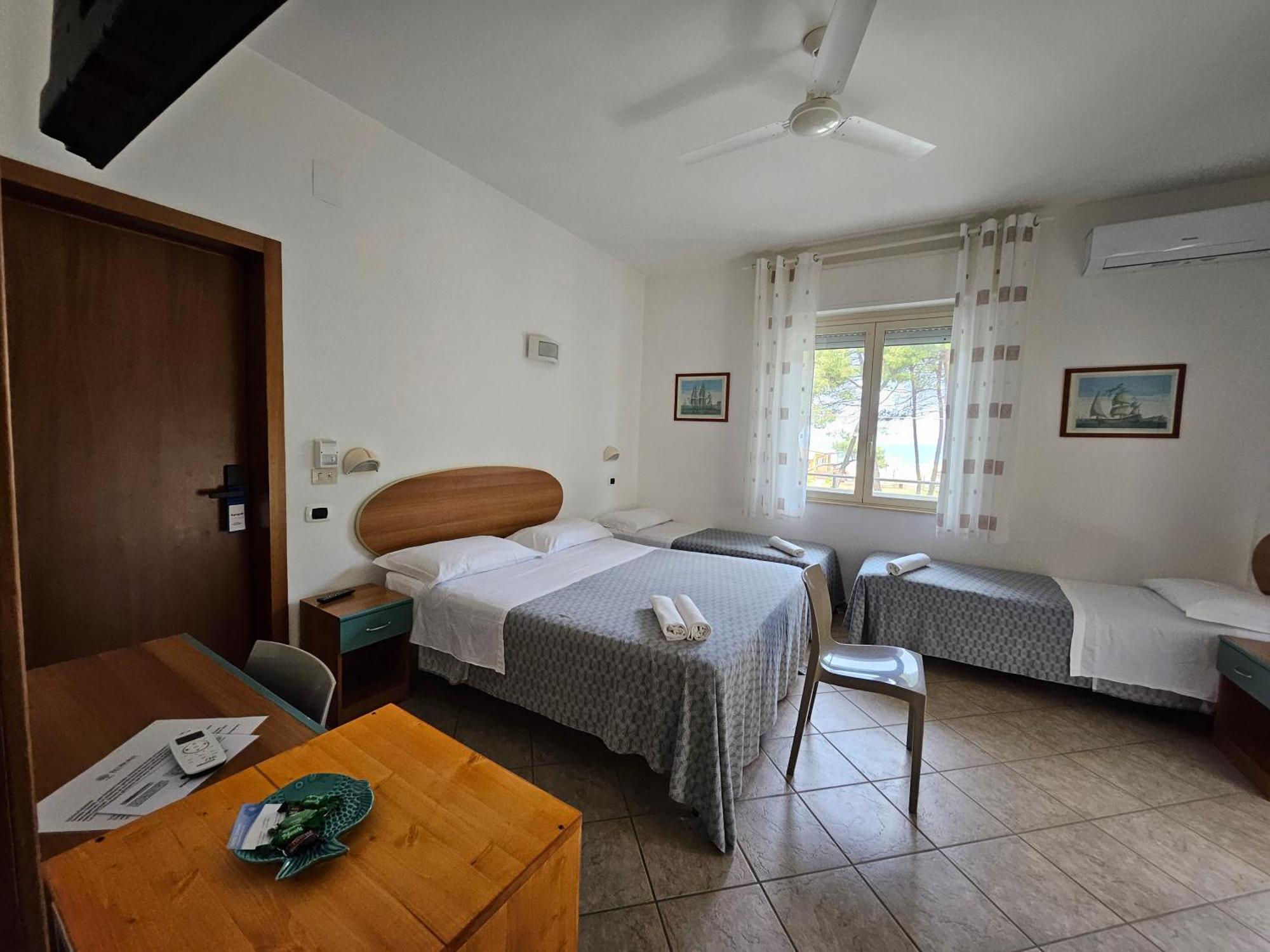 Quadruple Room,1585484265:JPEG