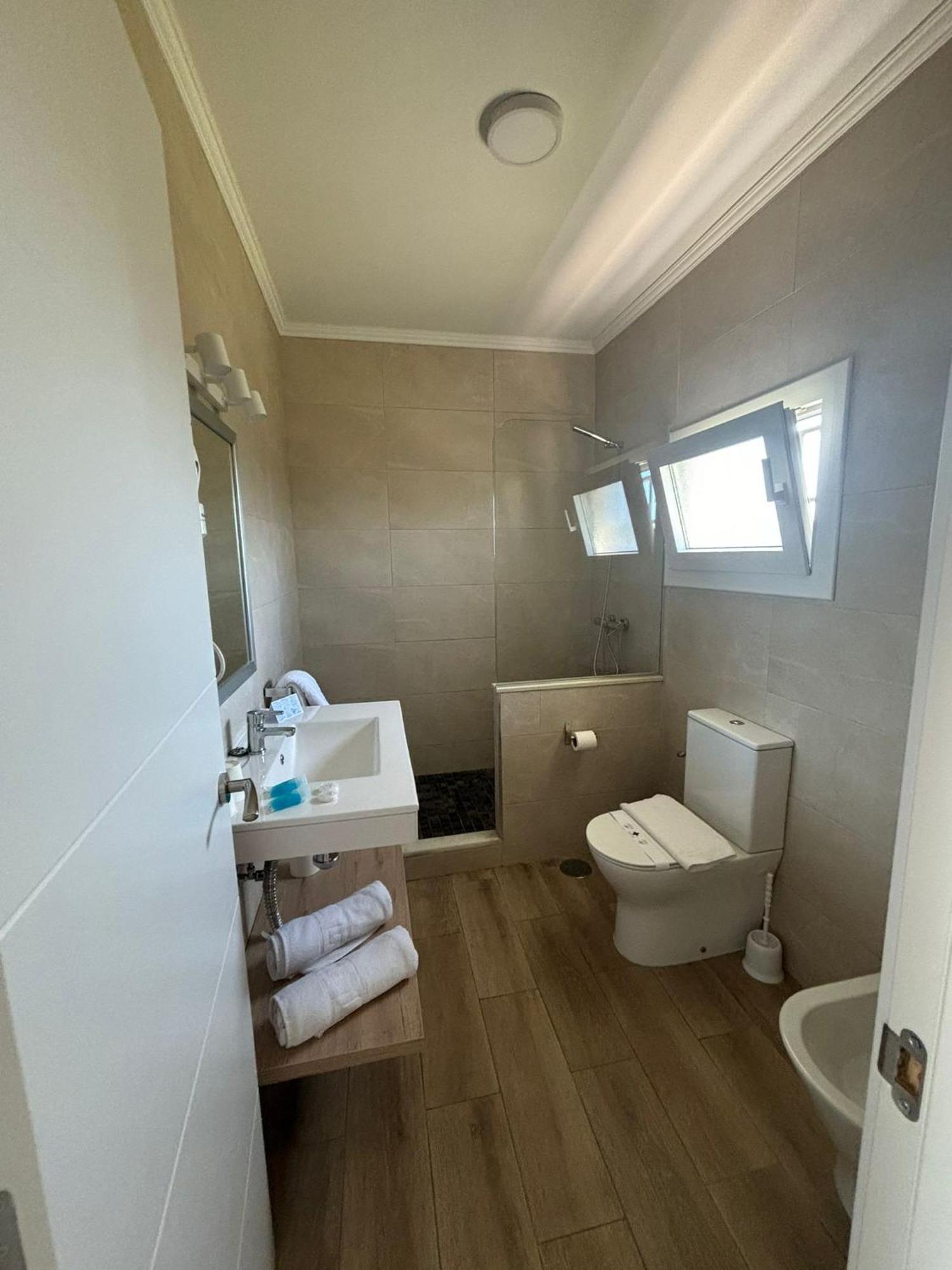 Double Room Kitchen