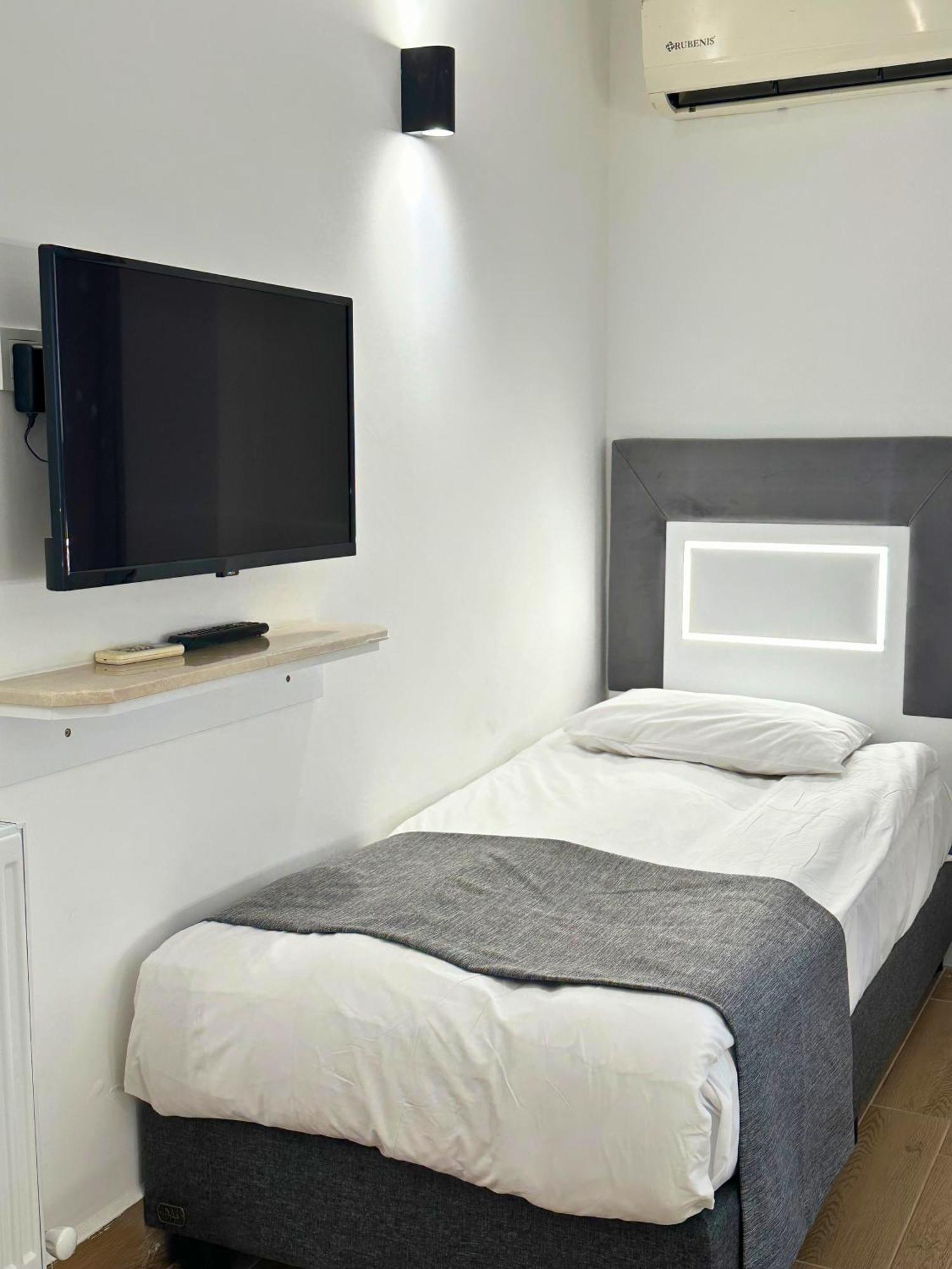 Family Room - Basement,1586858084:JPEG