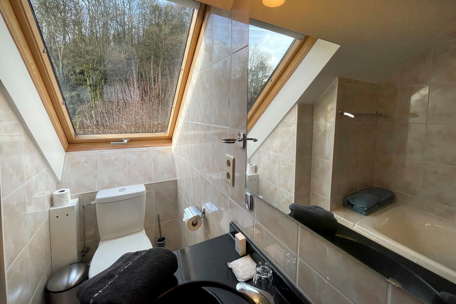 Double Room Private External Bathroom