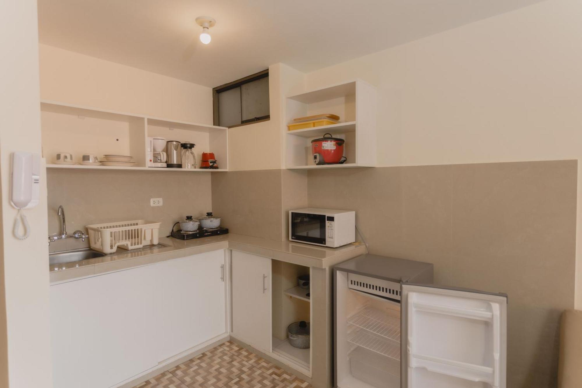 Apartamento de 1 dormitorio con balcón