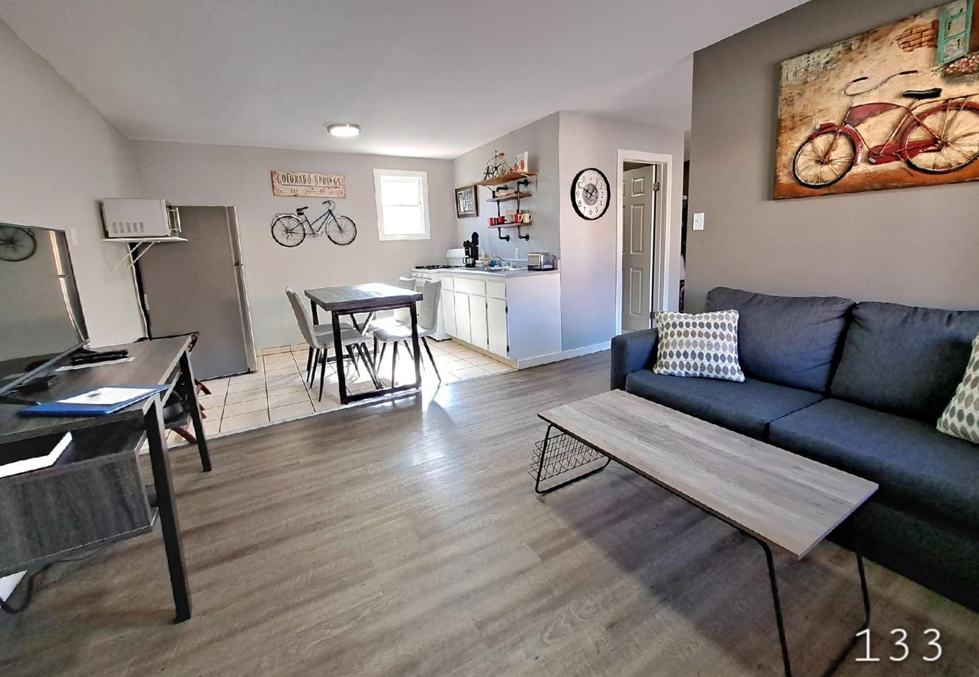 Standard Double Suite