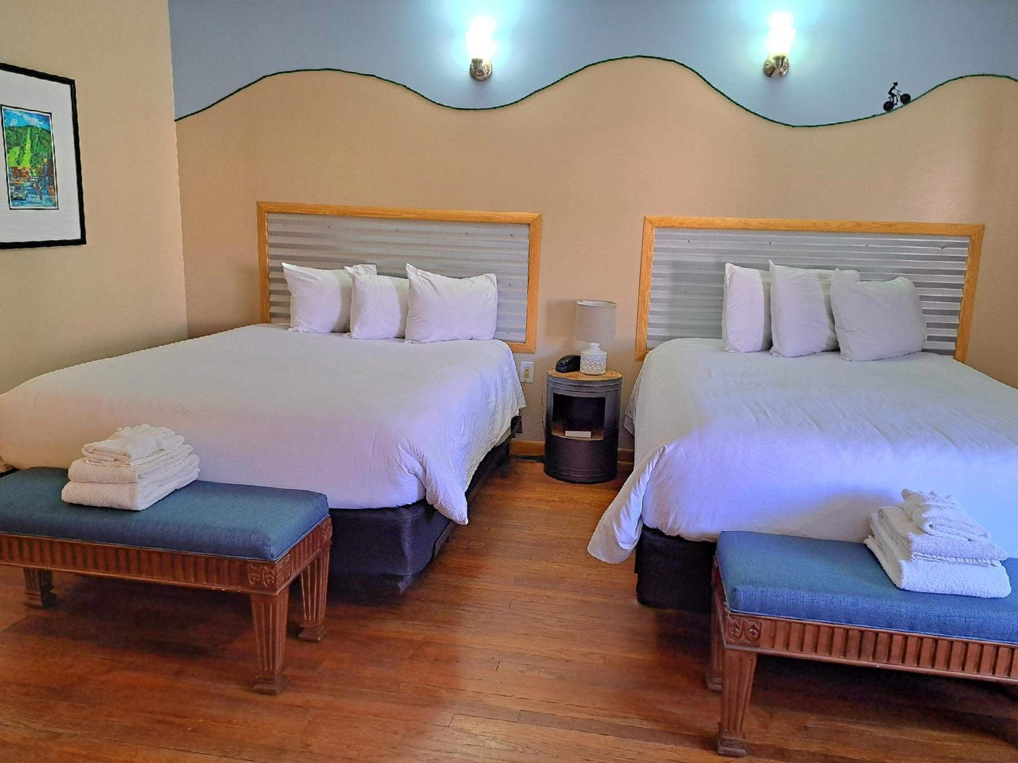 Queen Room