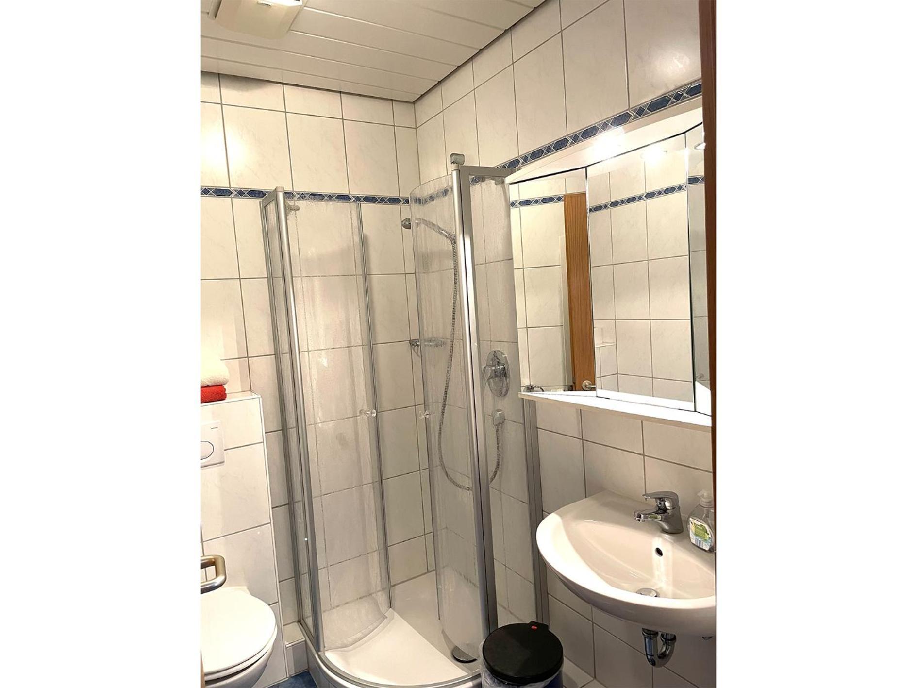 Double Room Private Bathroom