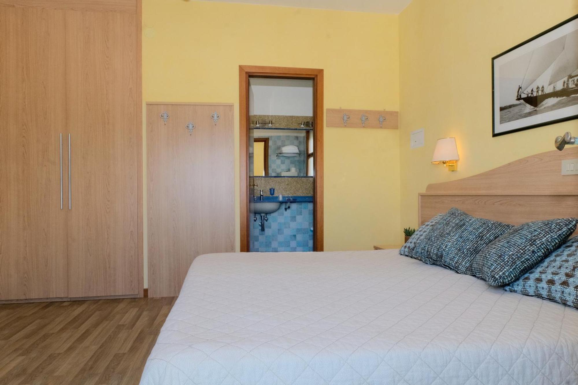 Standard Double or Twin Room Sea View