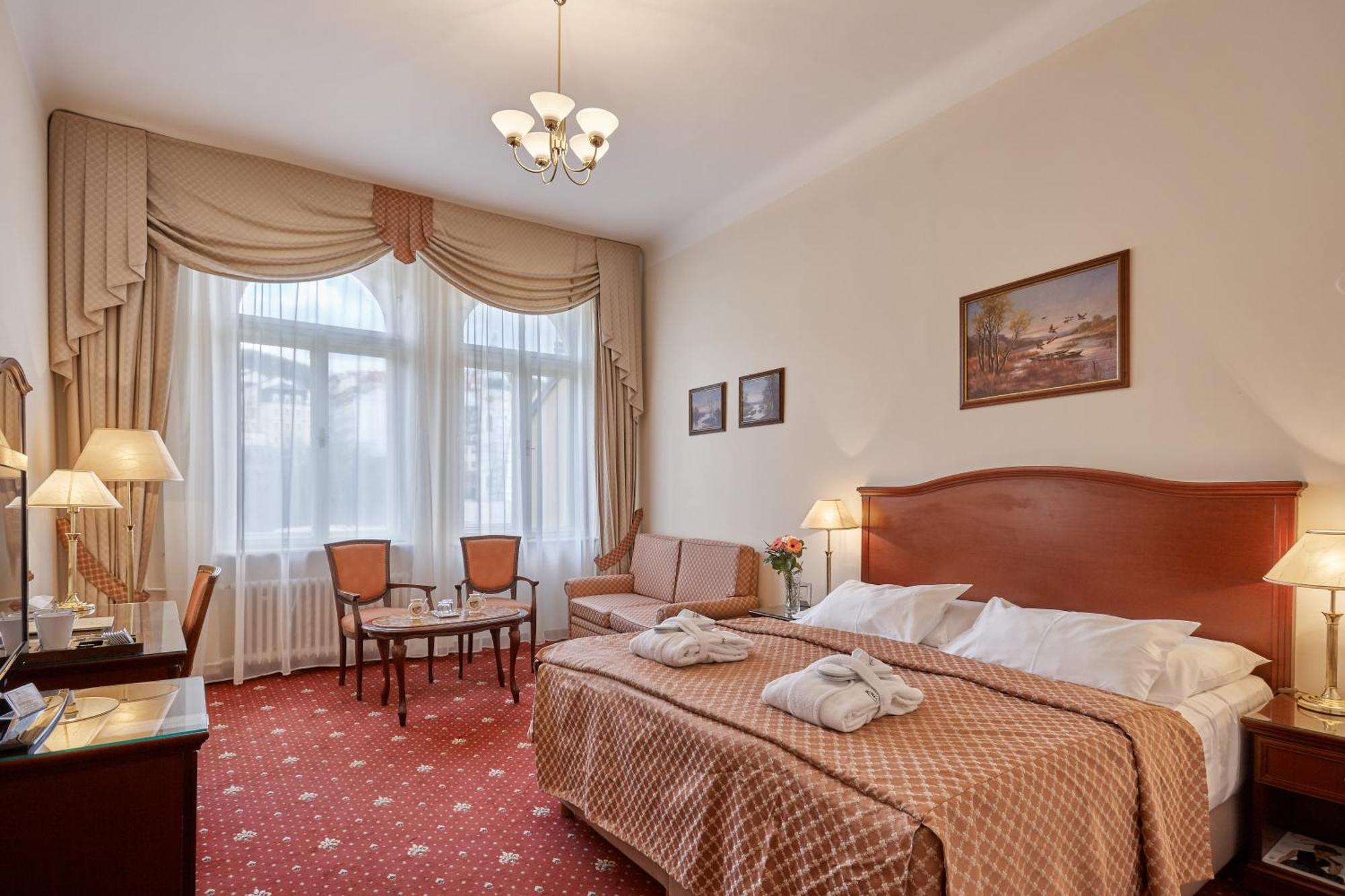 Exclusive Double Room City View