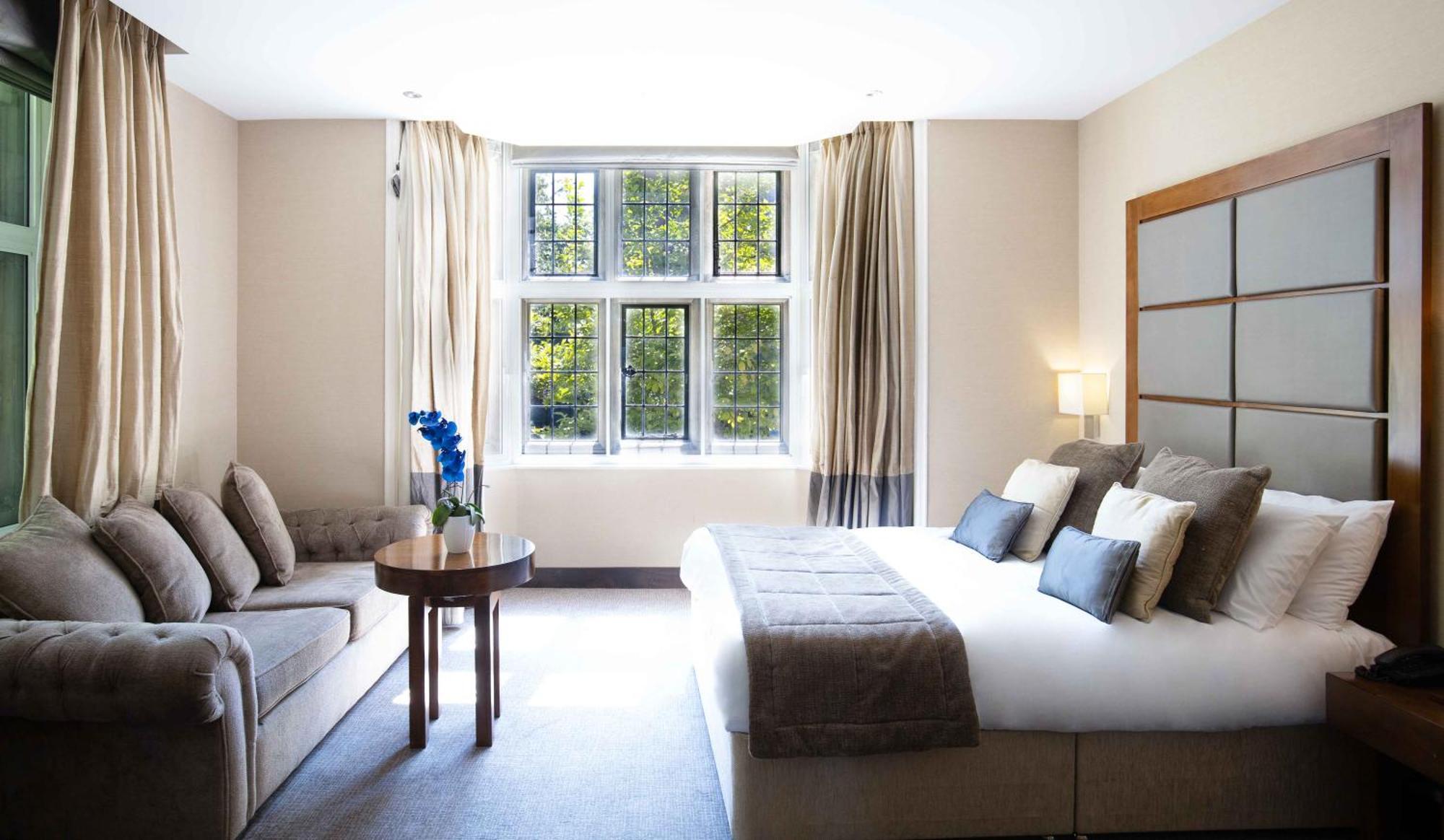 Executive King Room