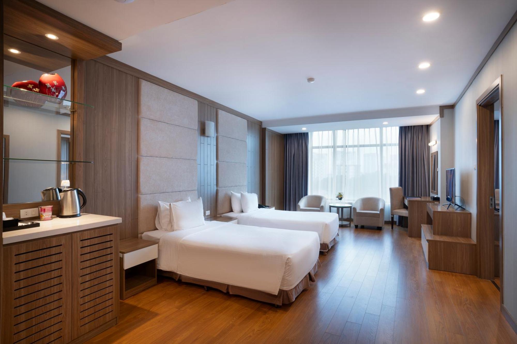 Deluxe Room,1334042747:JPEG