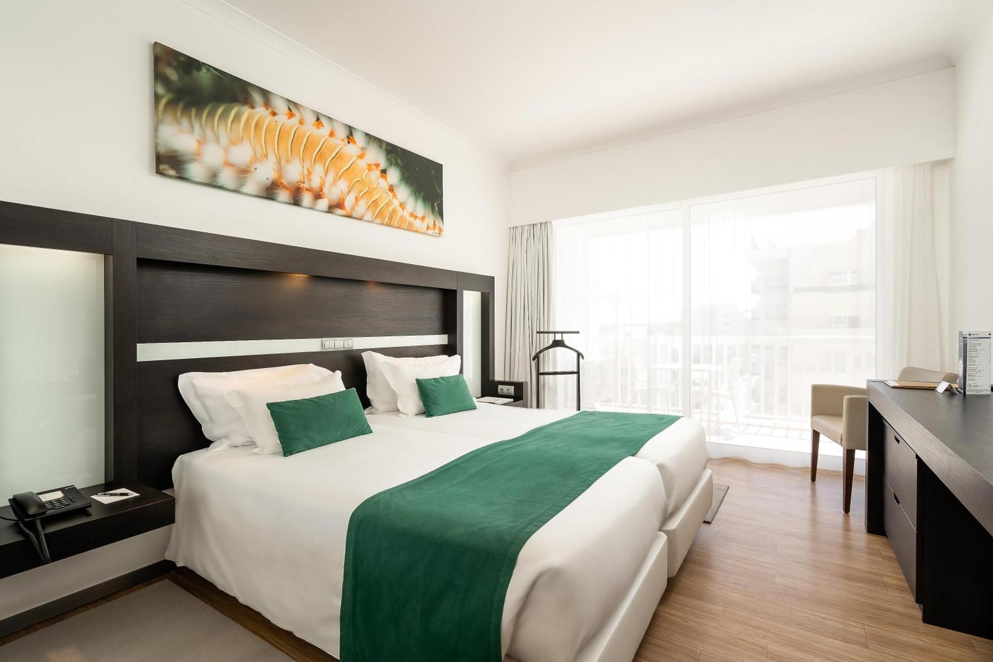 Superior Room with Side Sea View