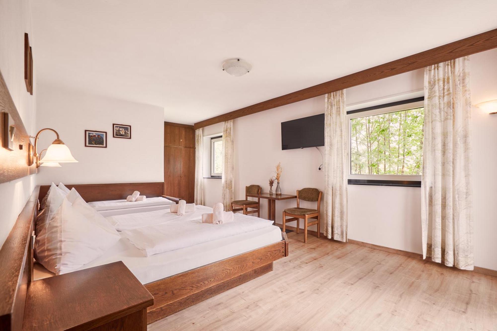 Classic Triple Room