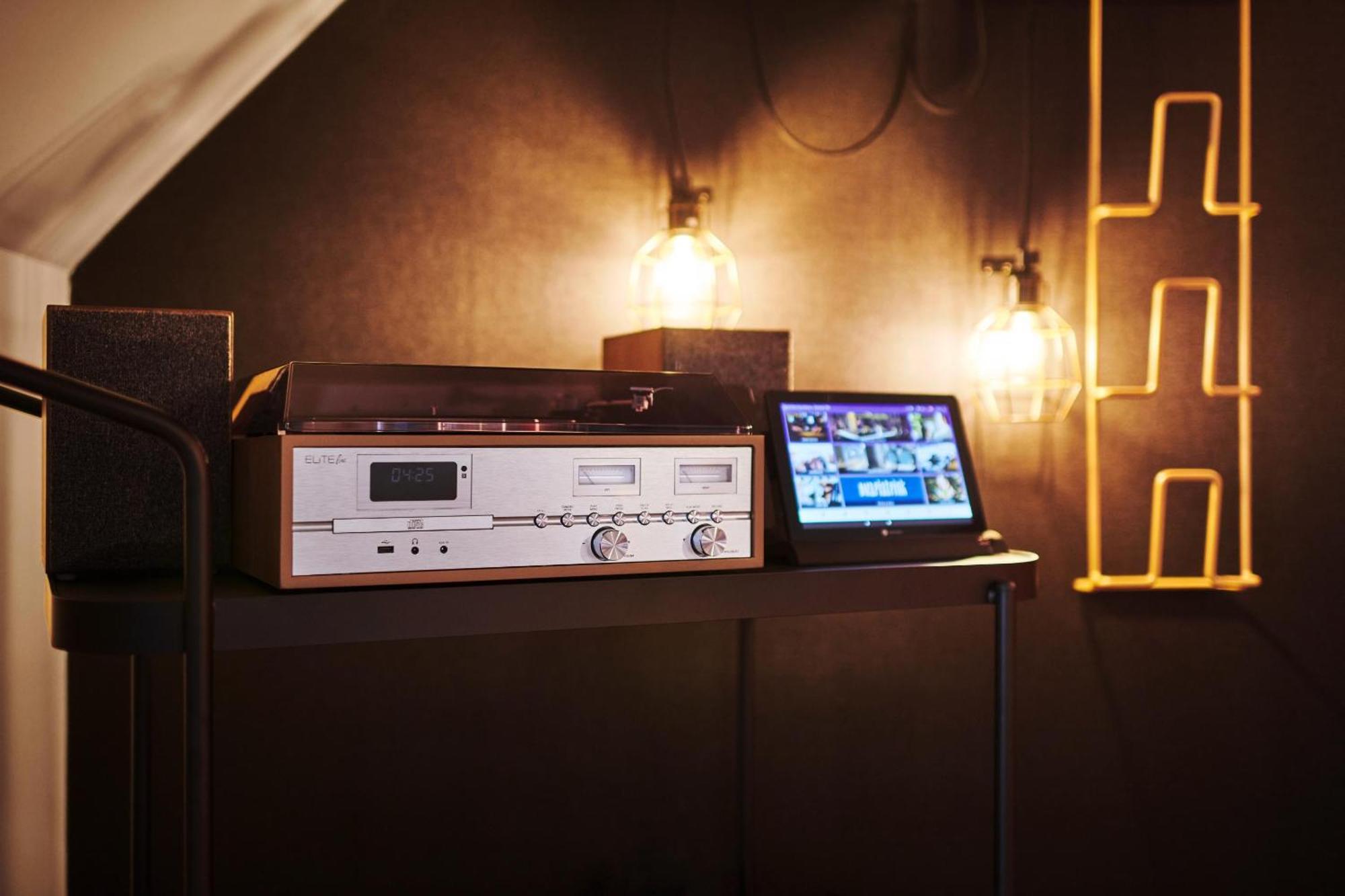 Tune Room