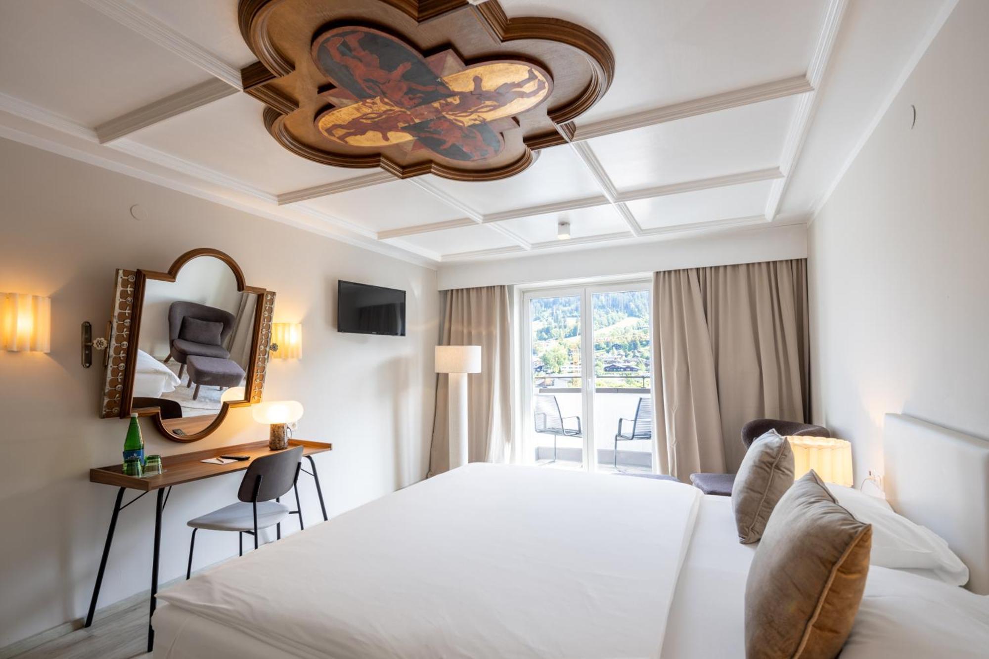 Superior Double Room,1595402730:JPEG
