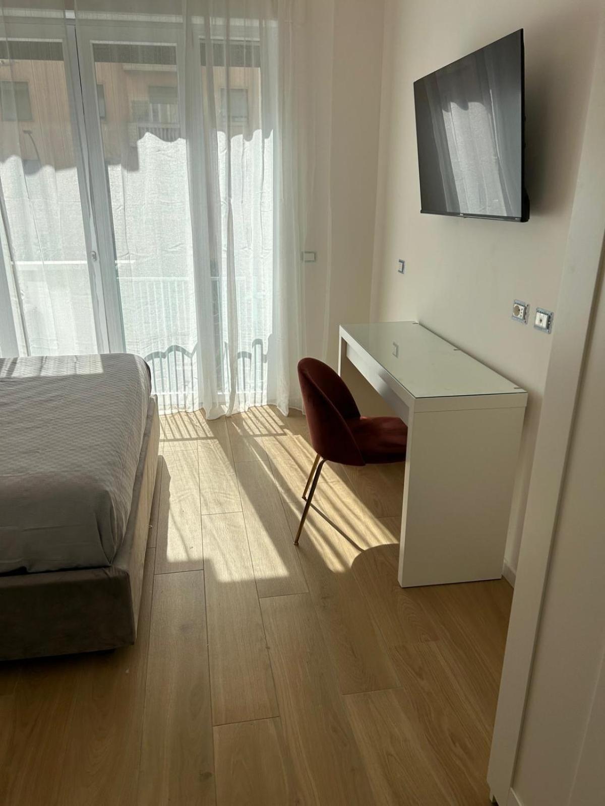 Large Double Room