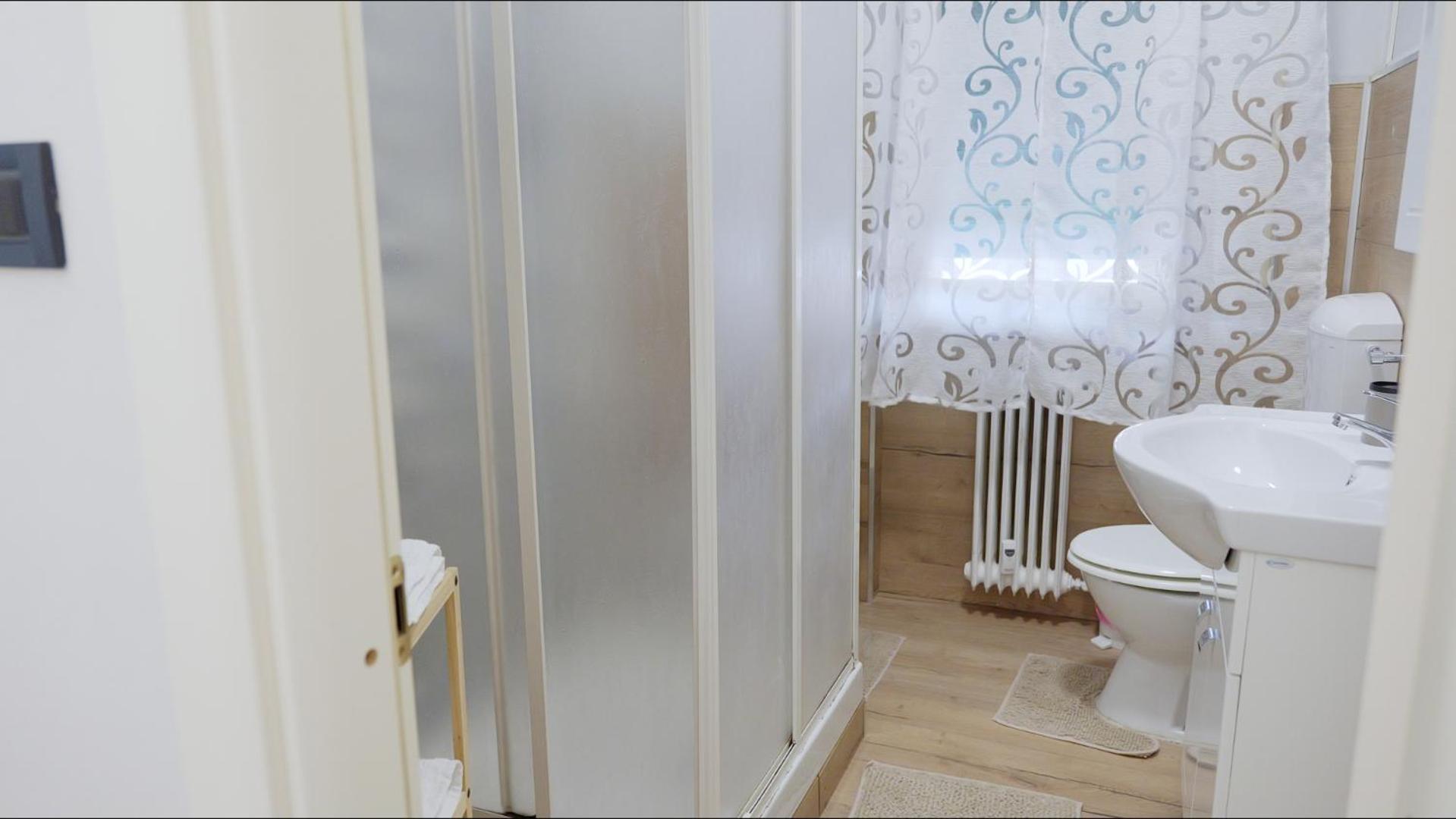 Triple Room Private Bathroom