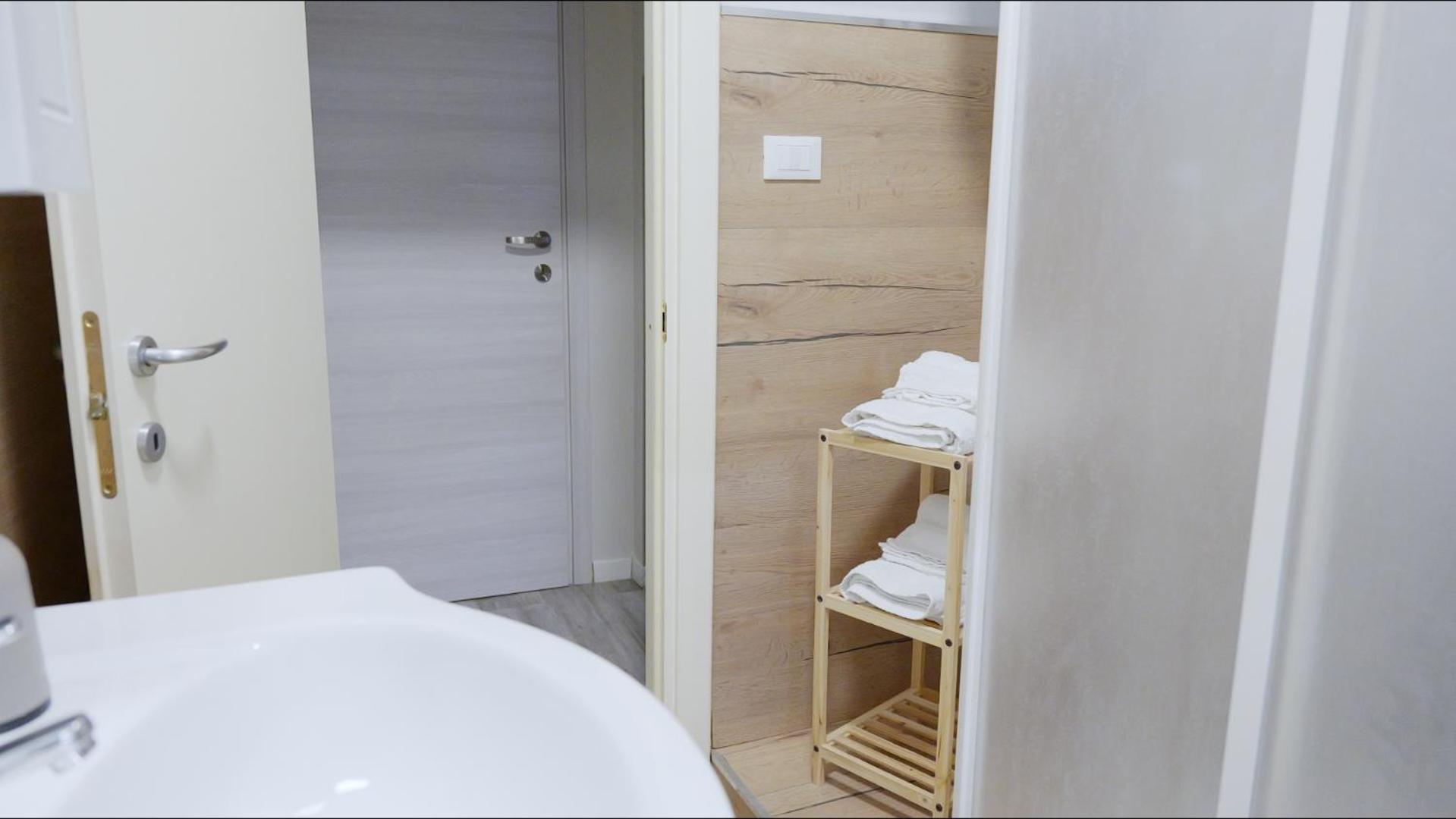 Triple Room Private Bathroom