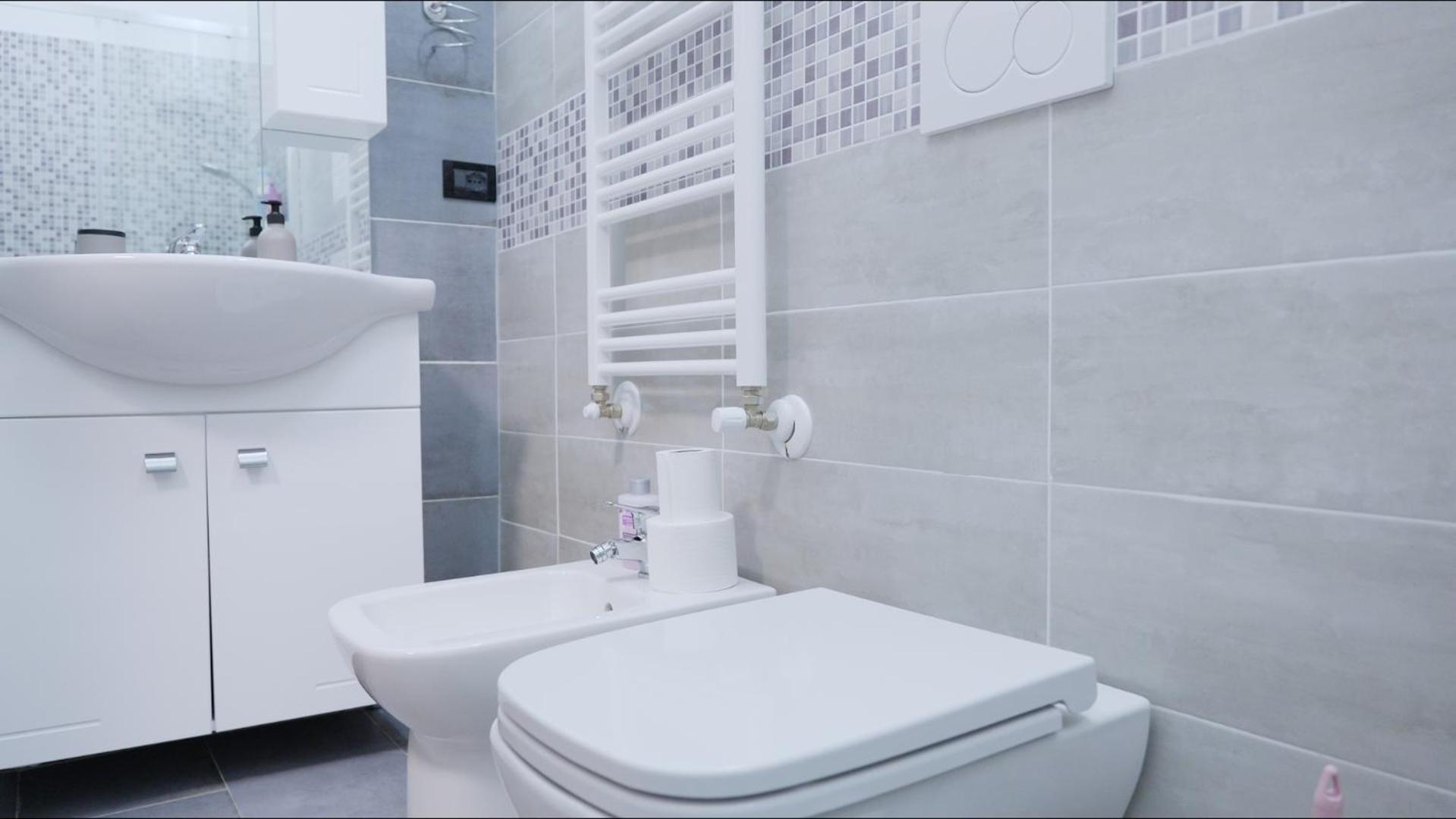 Double Room Private Bathroom