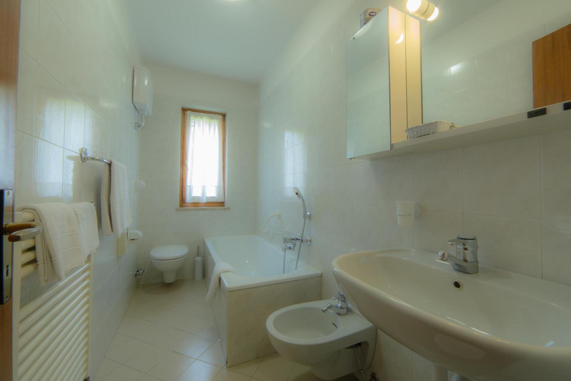 Double Room with Mountain View,1598903187:JPEG