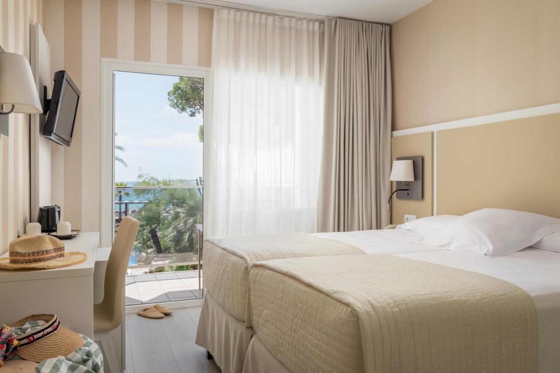 Double or Twin Room with Pool and Sea View,1599640621:JPEG