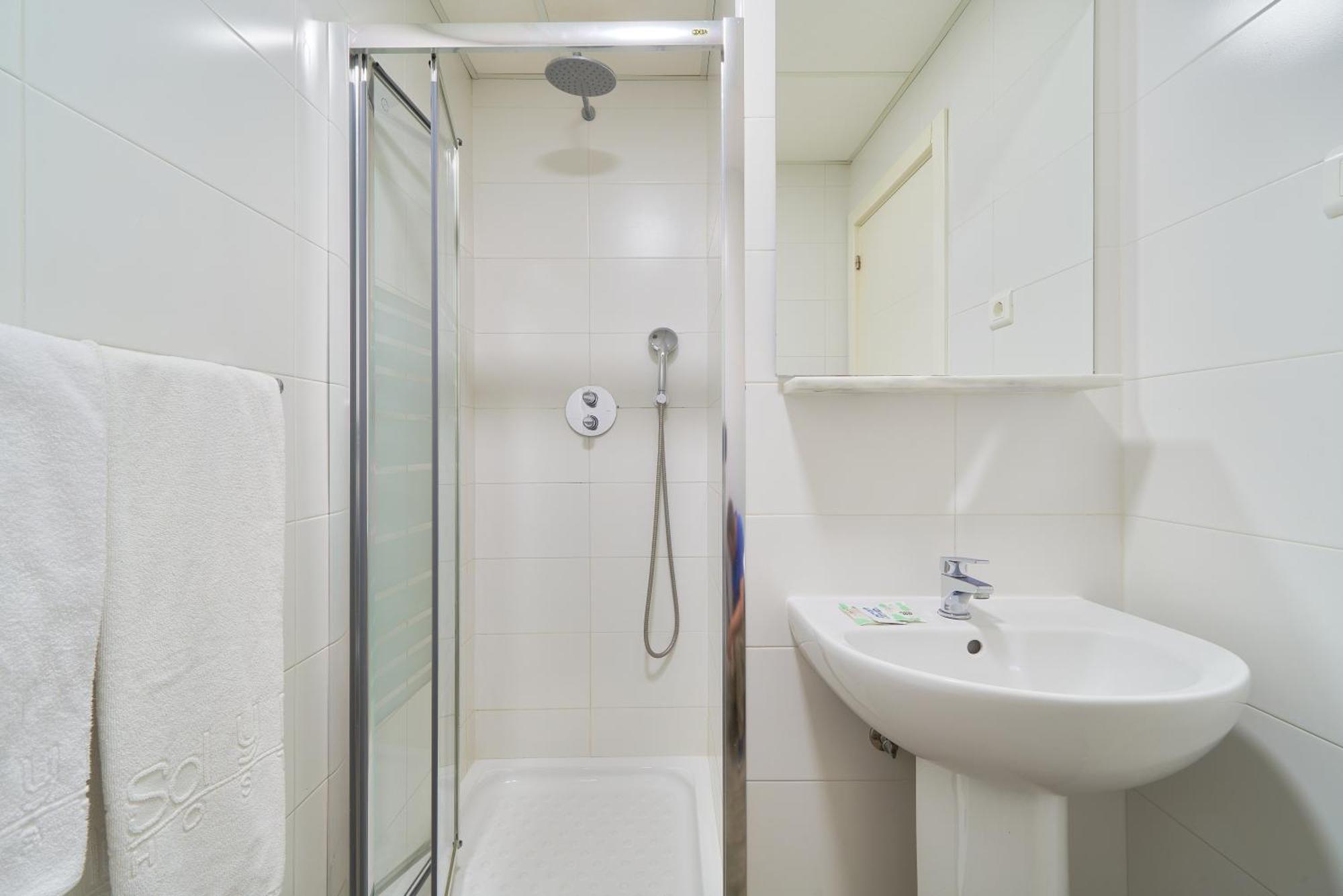 Economy Single Room