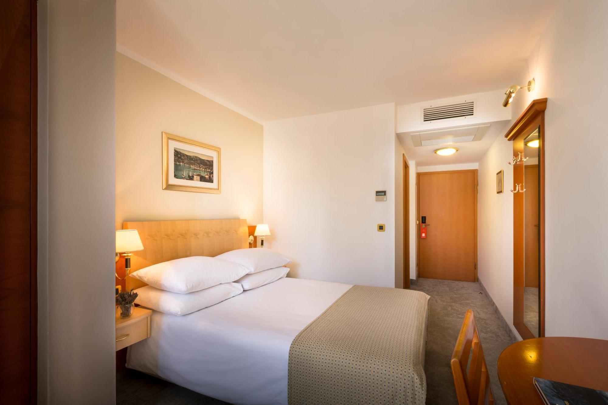 Room Seaside 11,1235092358:JPEG