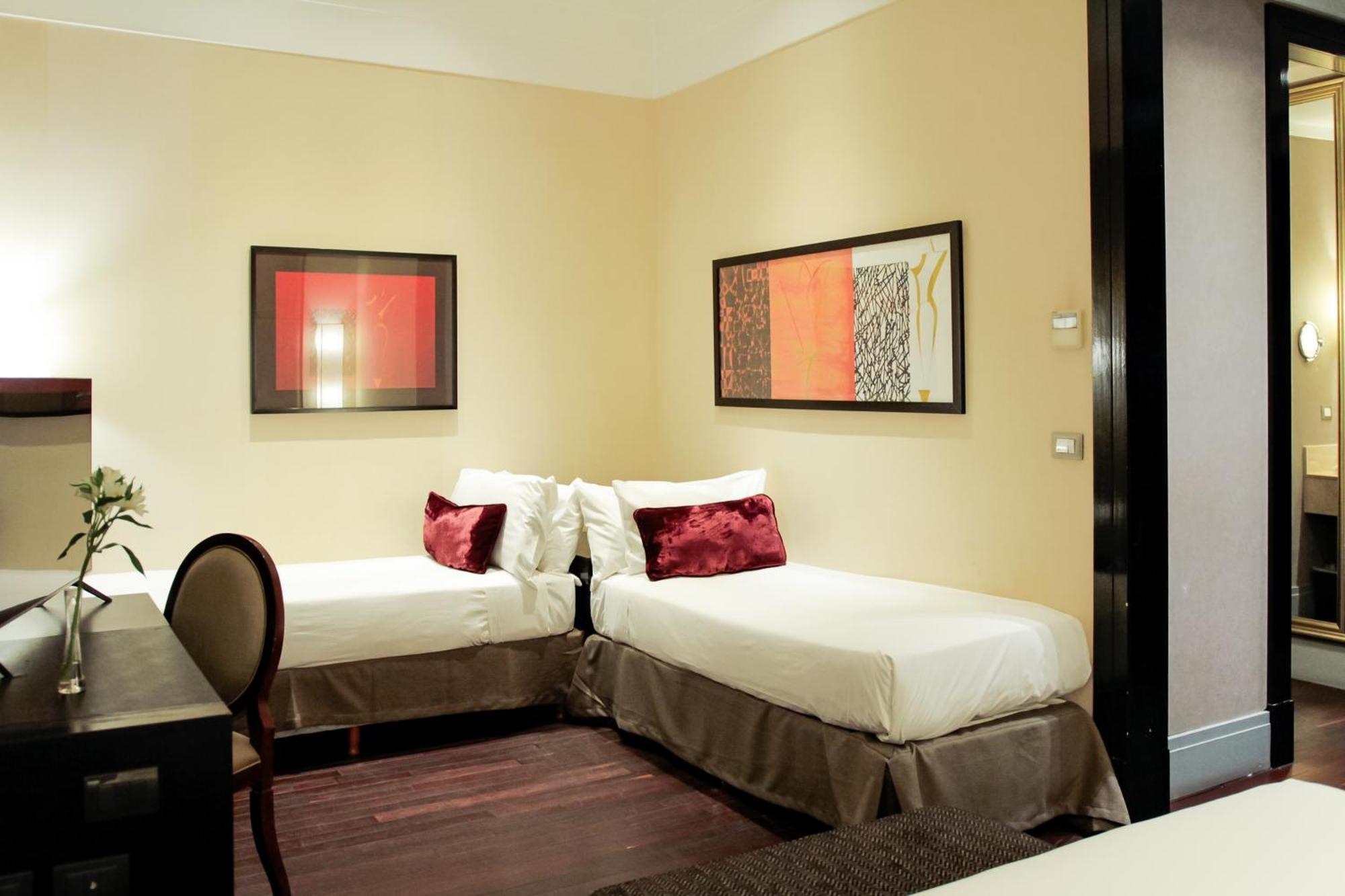 Premium Quadruple Room