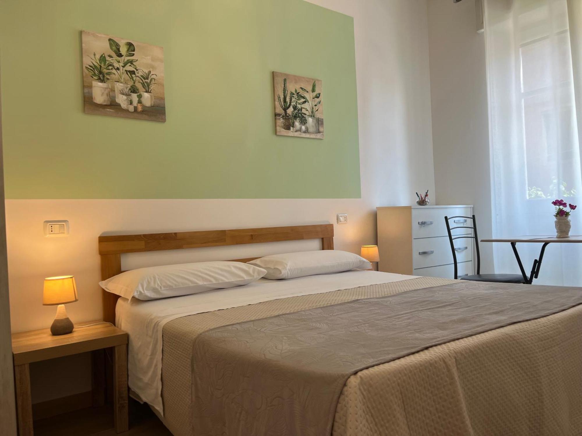Large Double Room