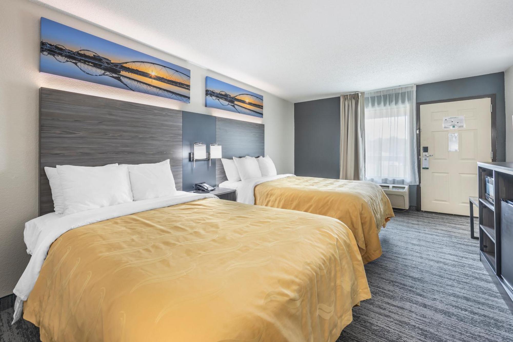 Economy Double Room Two Double Beds Non-Smoking