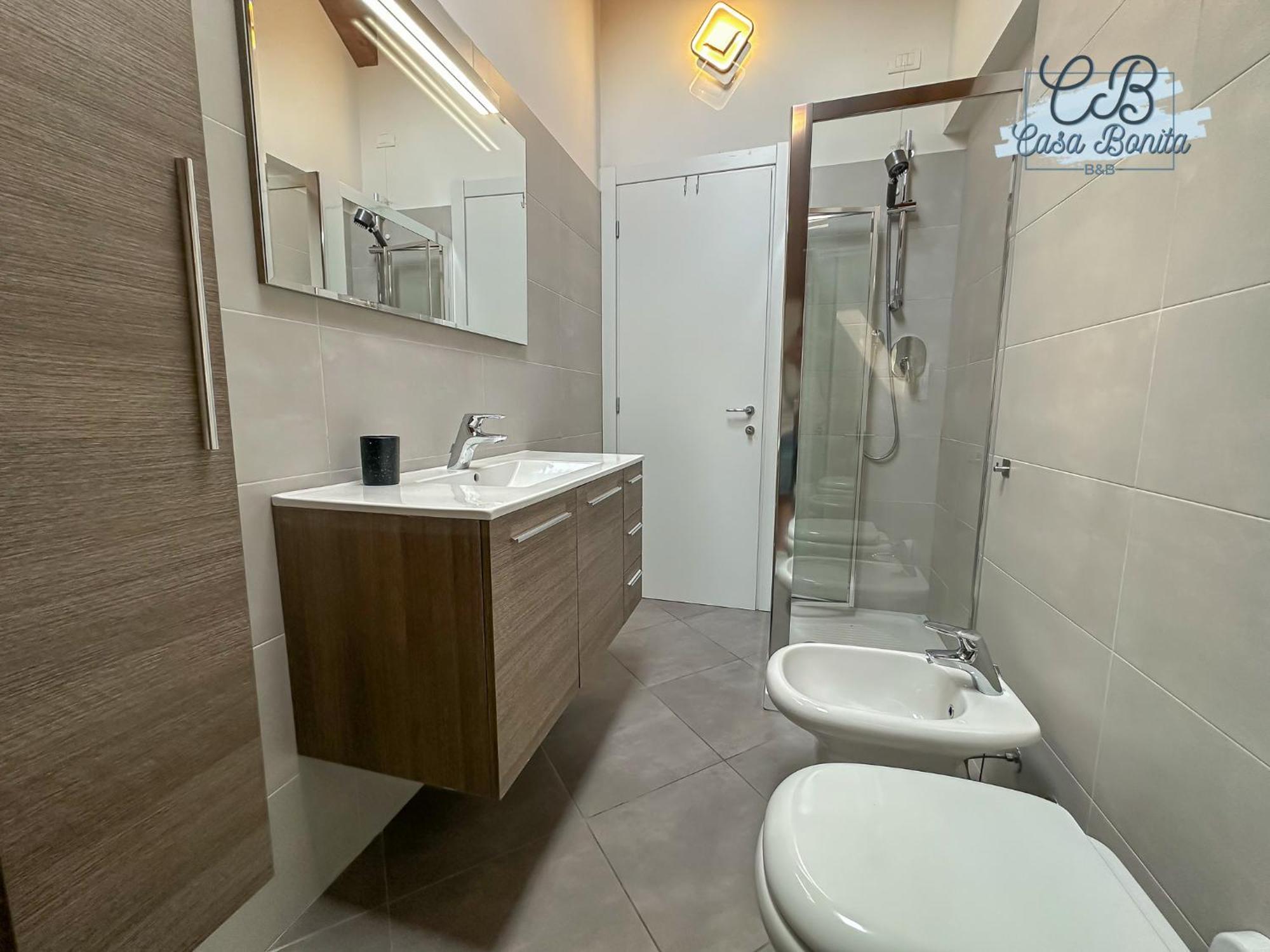 Studio Apartment with One Double Bed,1609529428:JPEG