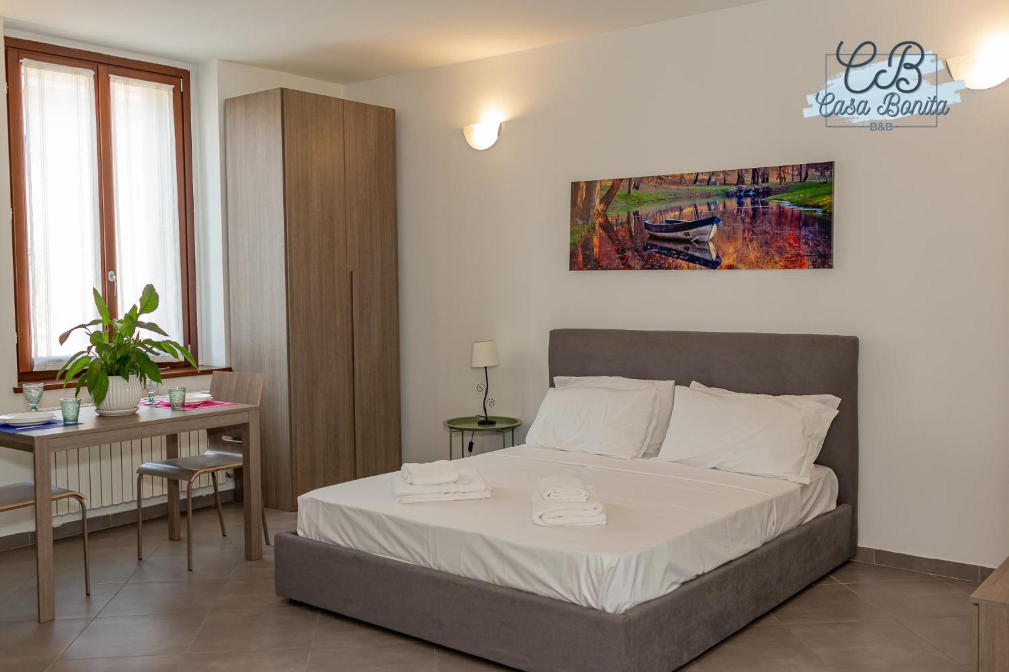 Studio Apartment One Double Bed