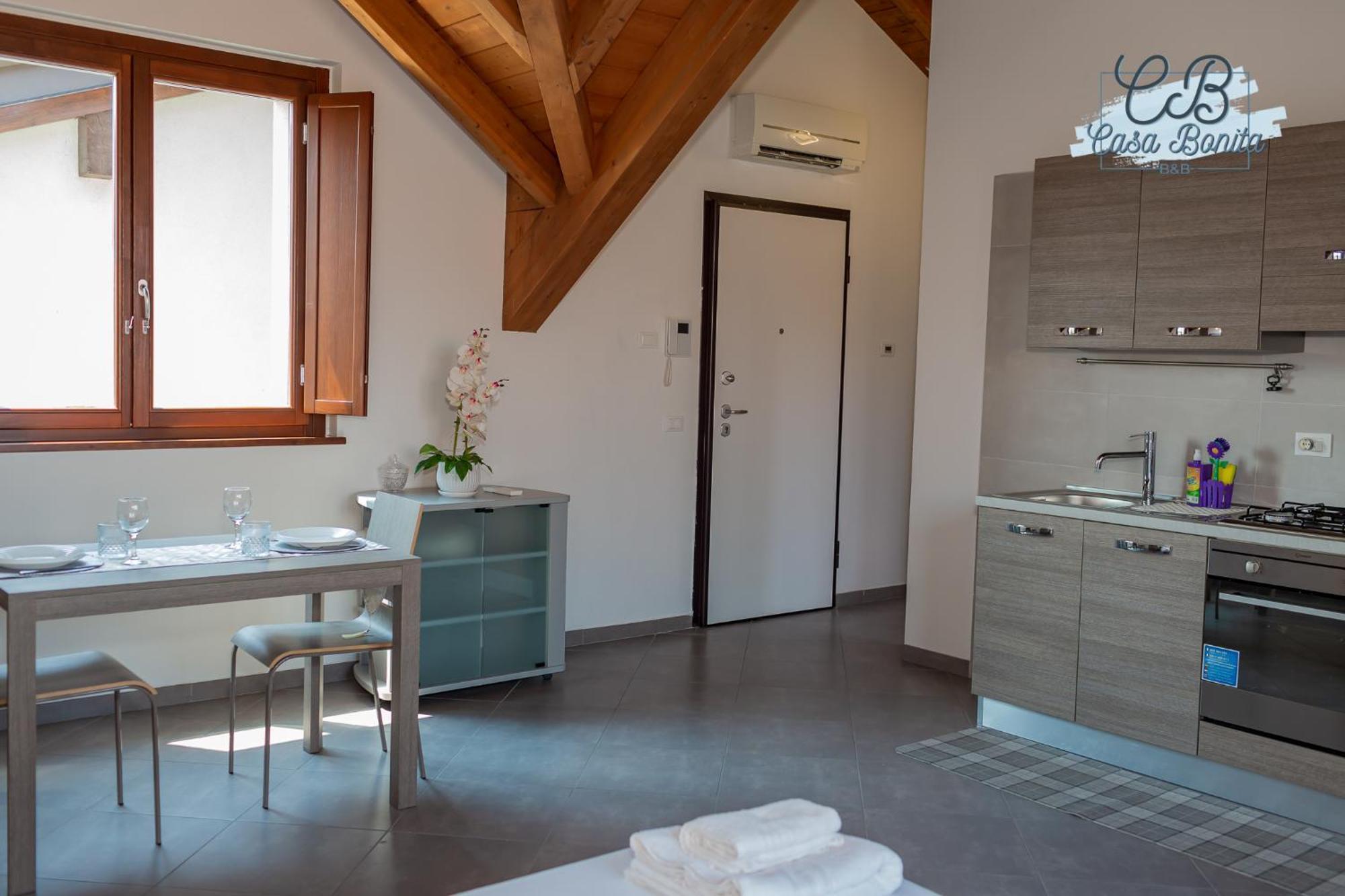 Studio Apartment One Double Bed