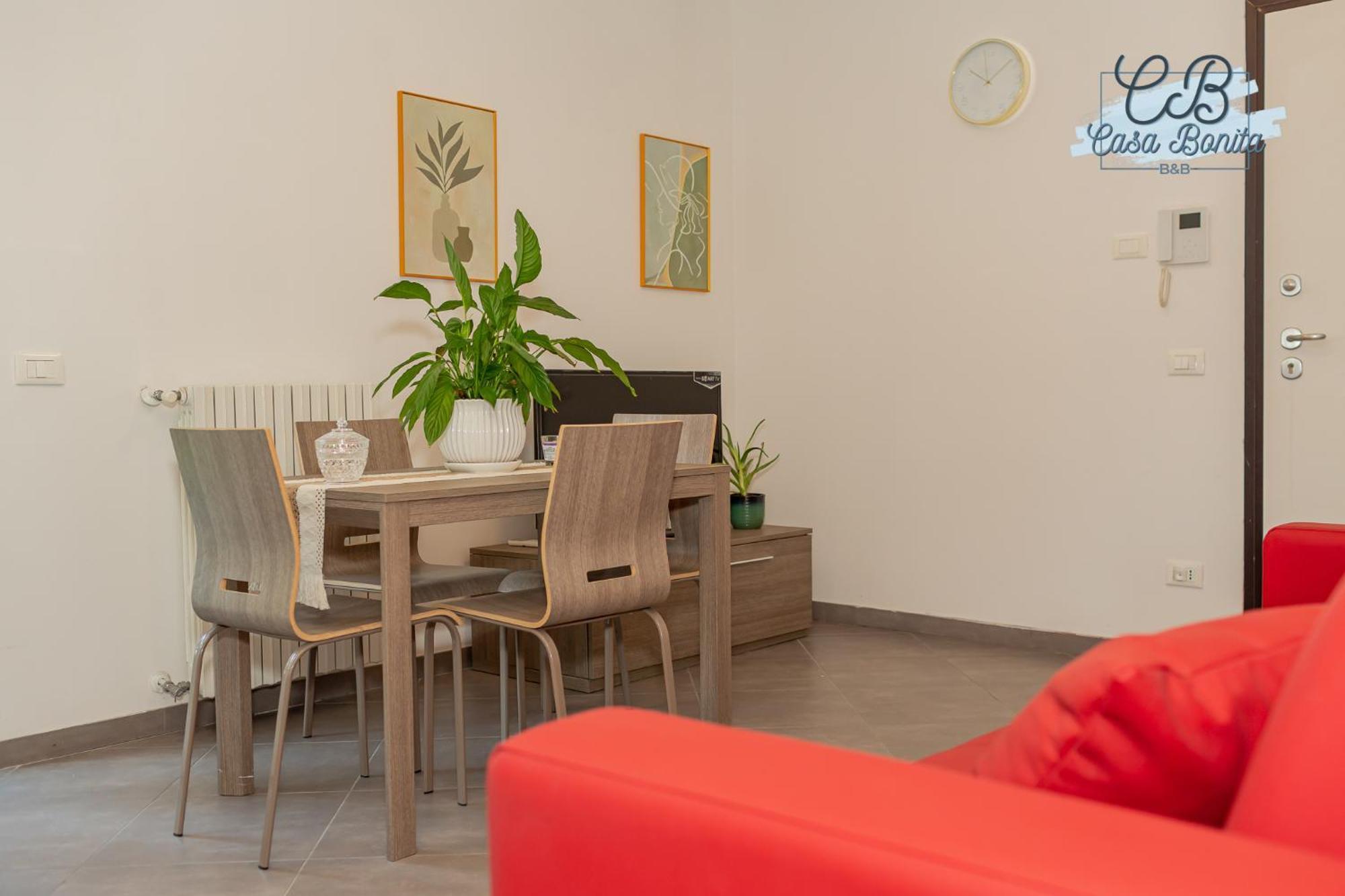 One-Bedroom Apartment Garden View